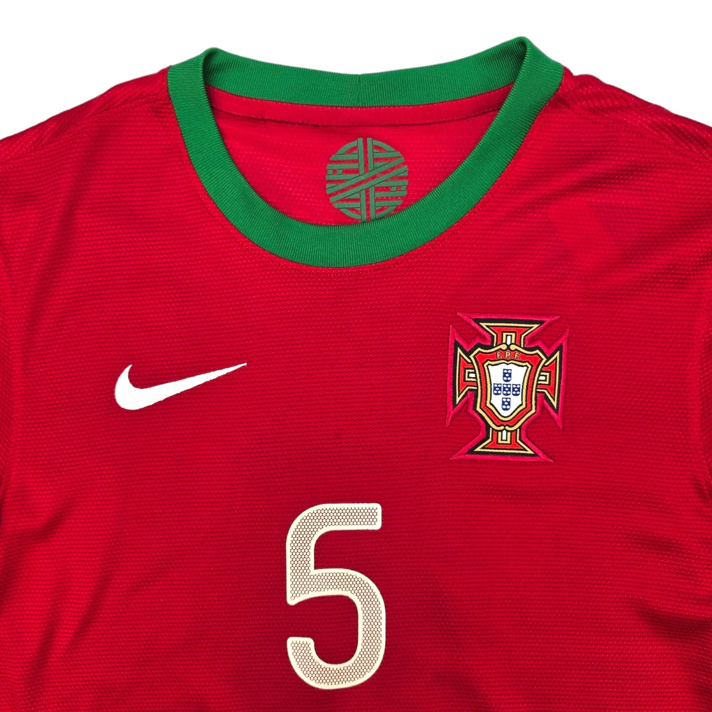 2012/13 Portugal Home Football Shirt (S) Nike #5 F.Coentrao