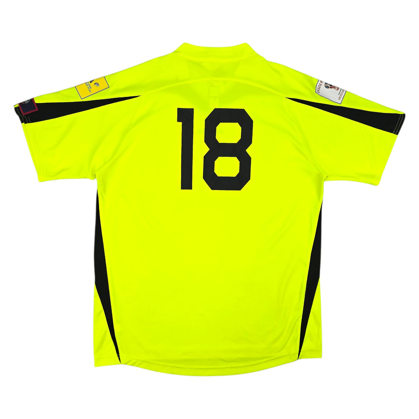 2012/14 Guam Goal Keeper Football Shirt (L) Diadora #18