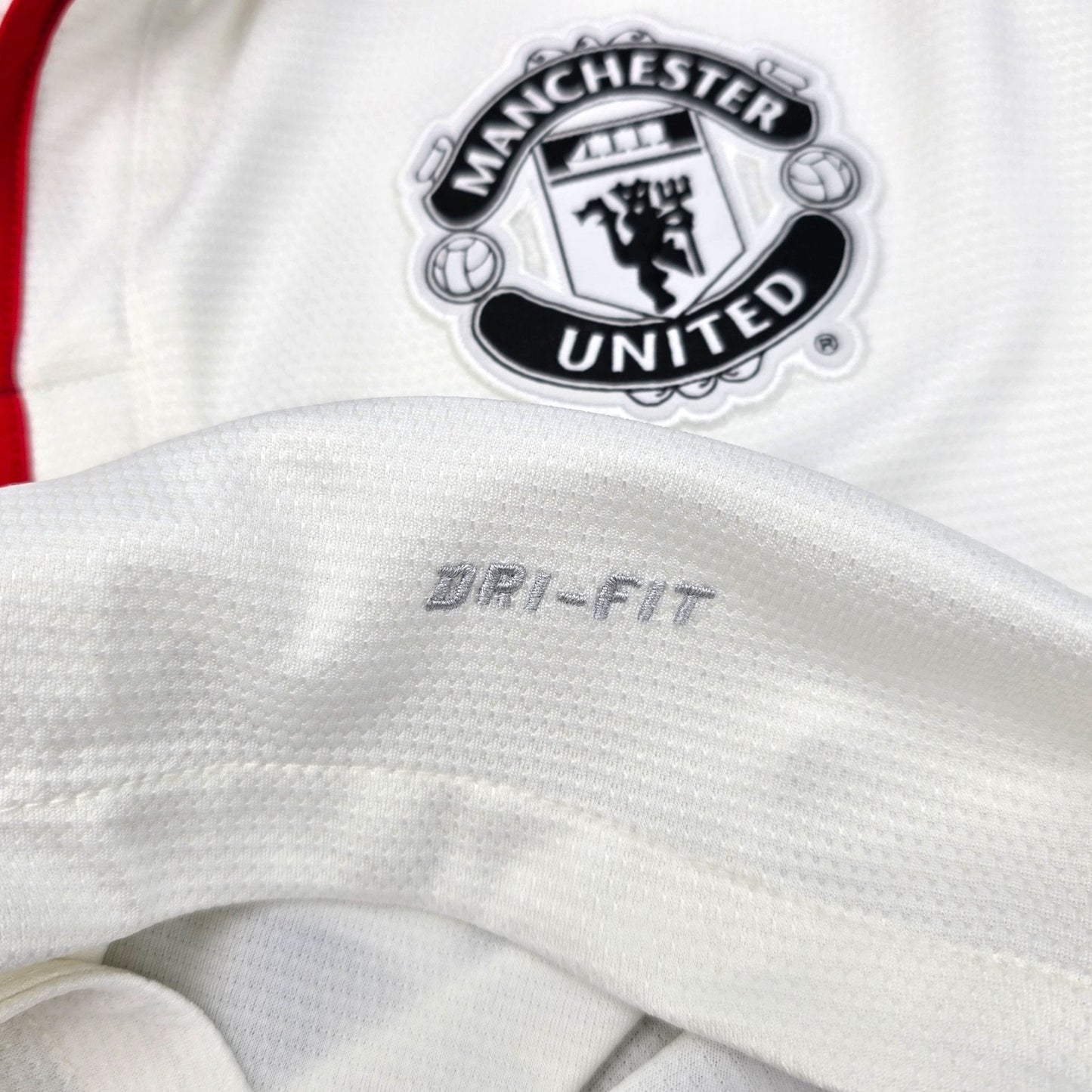 2012/14 Manchester United Away Football Shirt (M) Nike #20 v.Persie