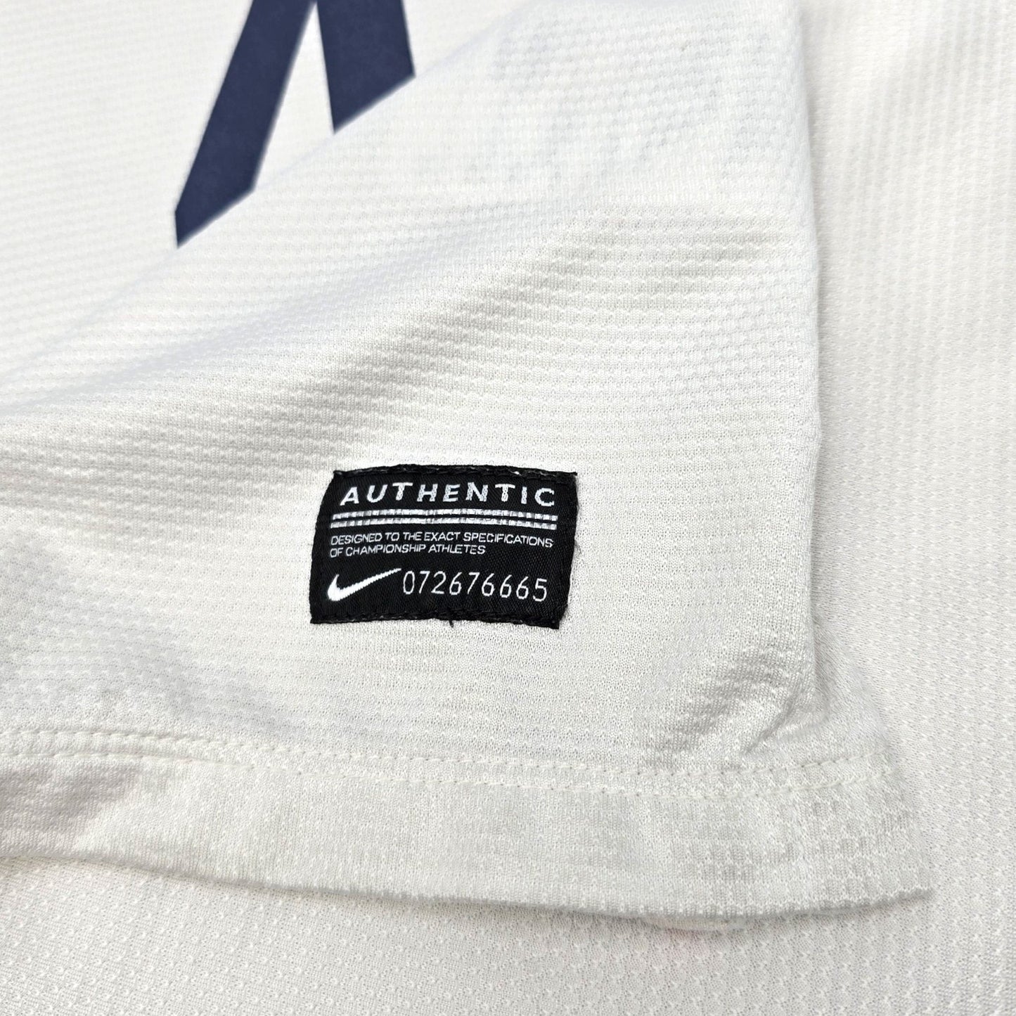 2013 England Home Football Shirt (L) Umbro #4 Gerrard (125 Yr Anniversary)