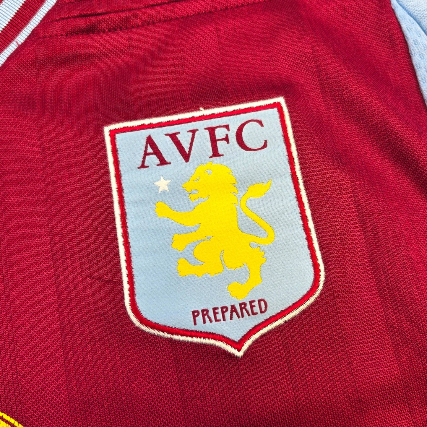 2013/14 Aston Villa Home Football Shirt (L) Macron #20 Benteke