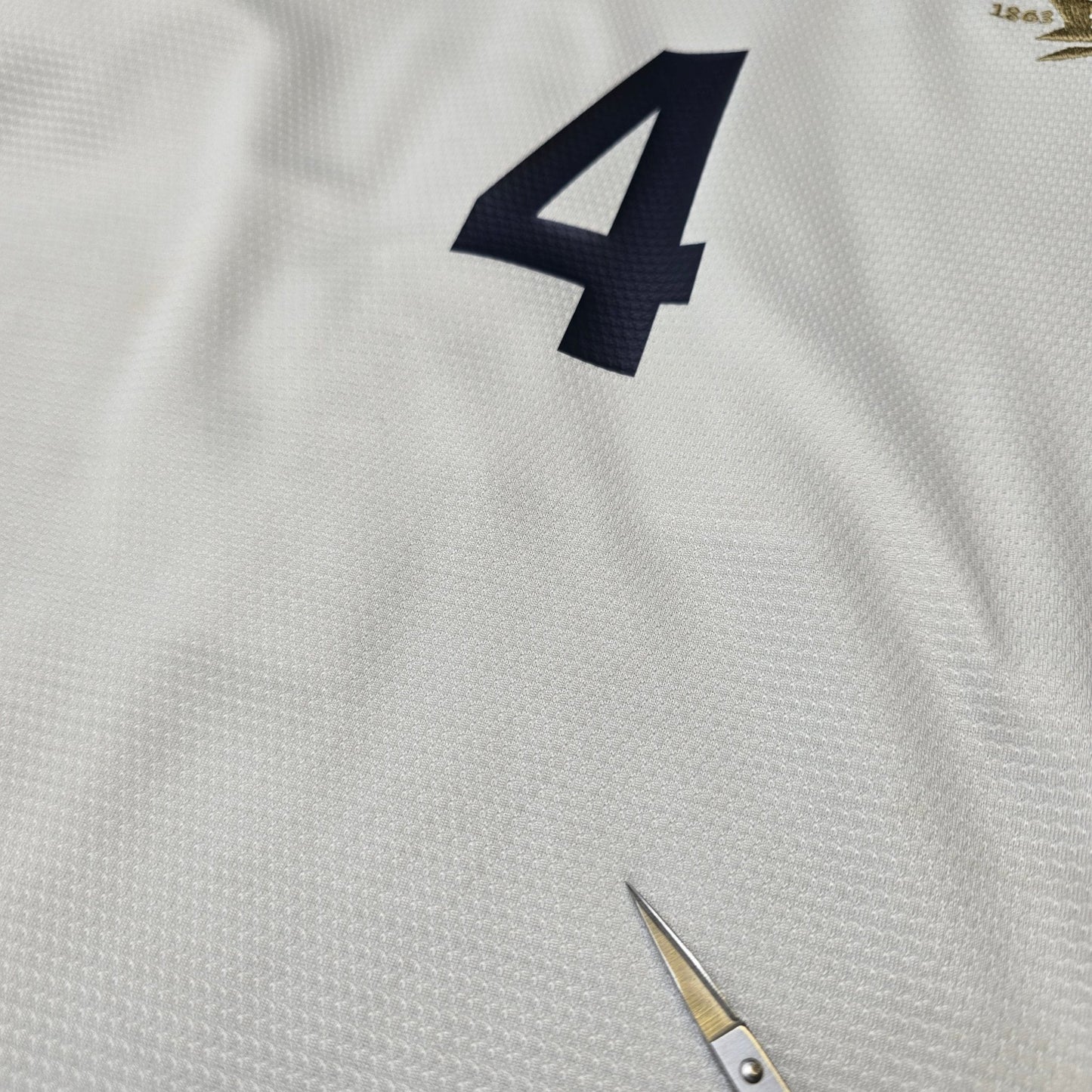 2013/14 England Home Football Shirt (XL) Nike #4 Gerrard
