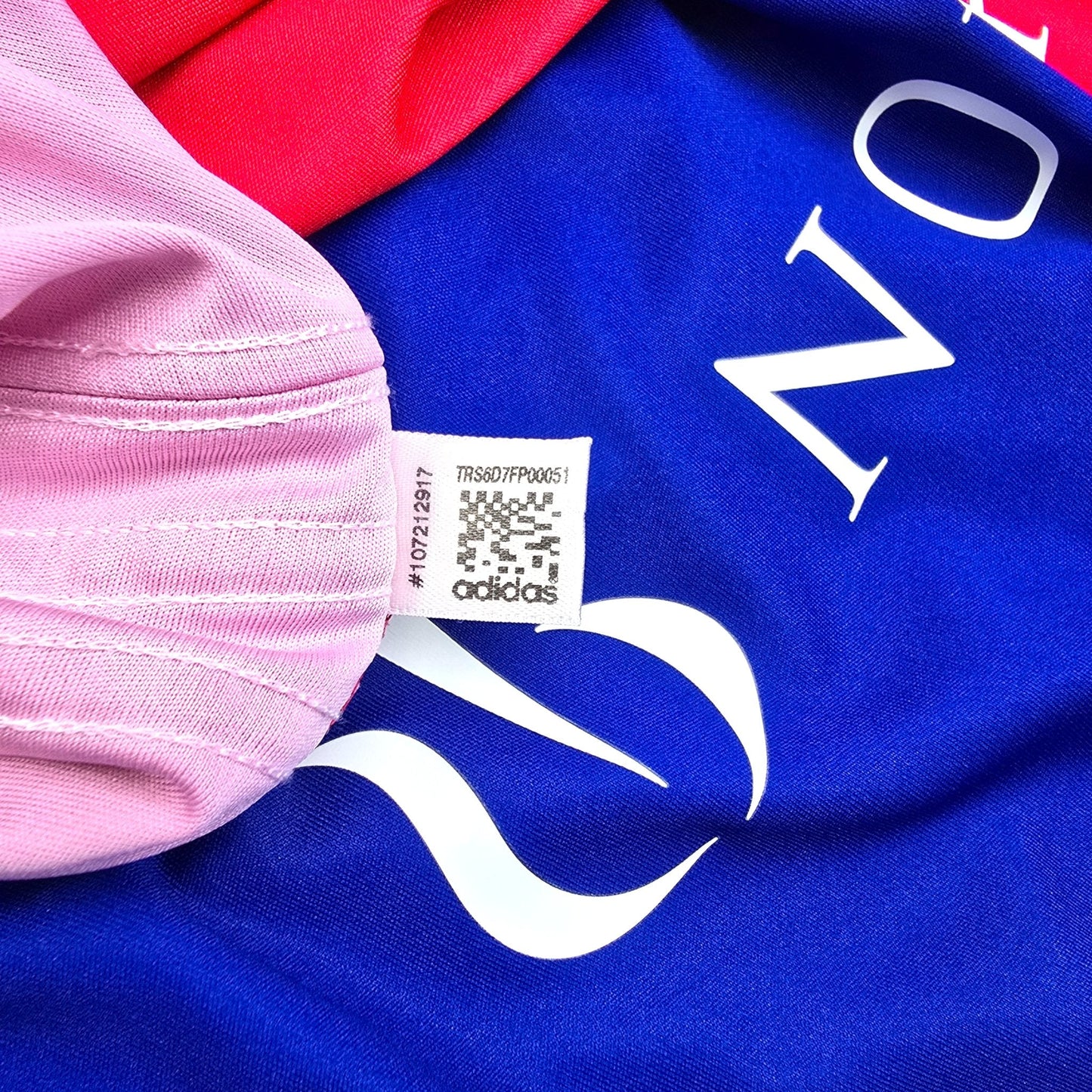 2013/14 FC Basel Home Football Shirt (XL) Adidas #22 Salah