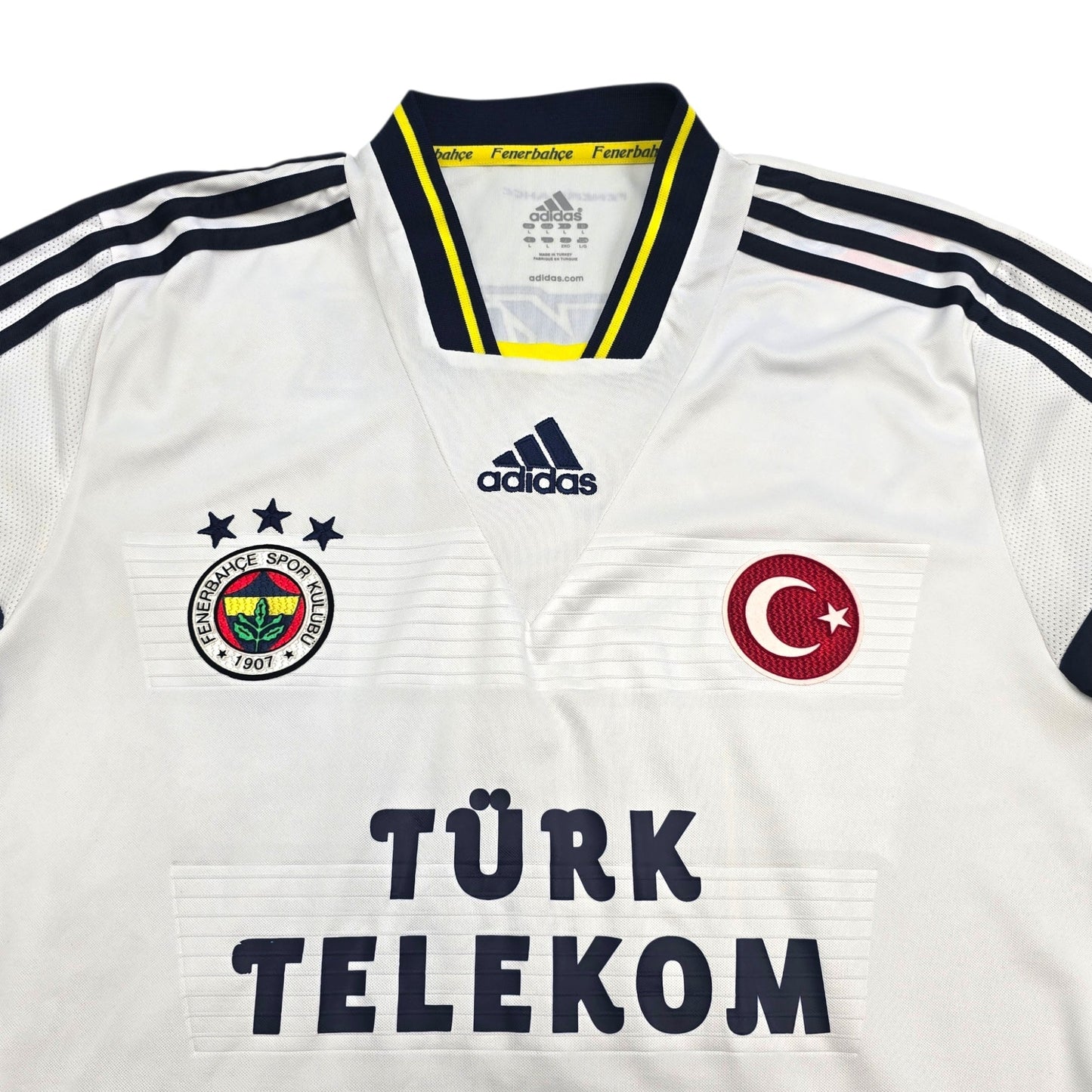 2013/14 Fenerbahce Away Football Shirt (L) Adidas #11 Kuyt