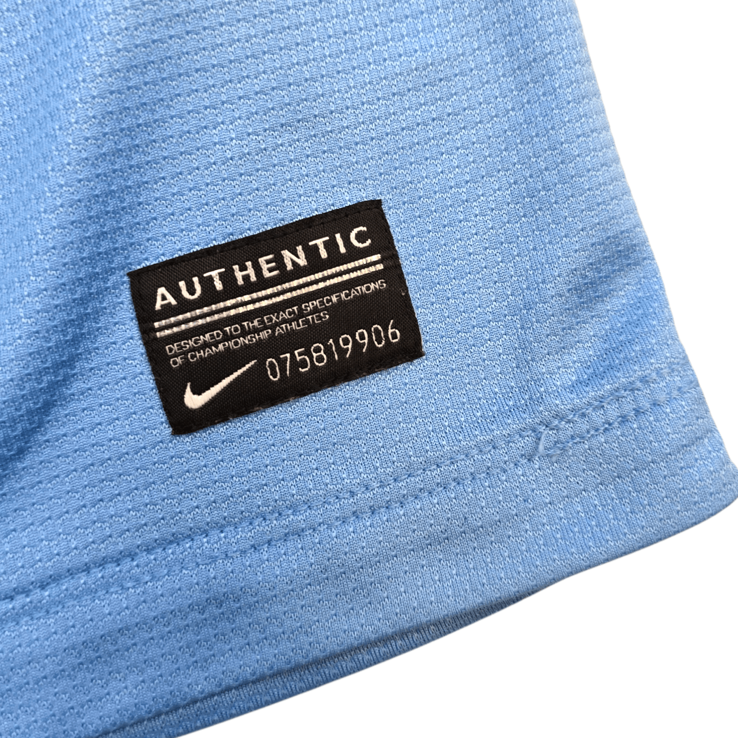 2013/14 Manchester City Home Football Shirt (S) Nike #25 Fernandinho