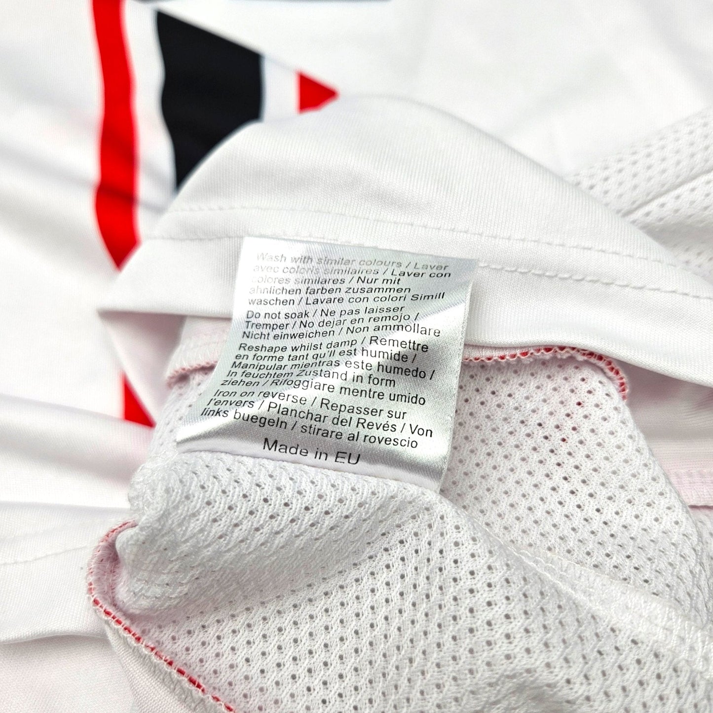 2013/14 MK Dons Home Football Shirt (L) Sondico #14 Alli