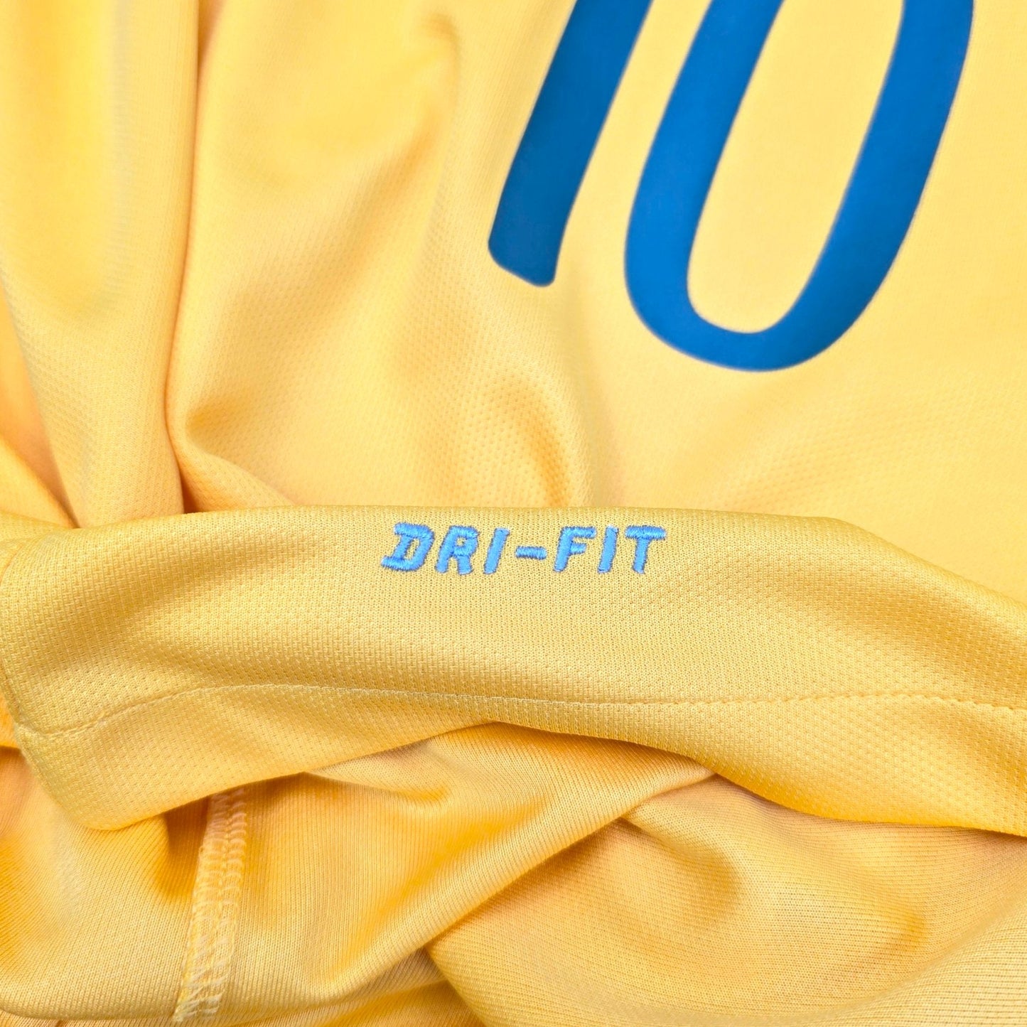2014/15 Brazil Home Football Shirt (L) Nike #10 Neymar Jr