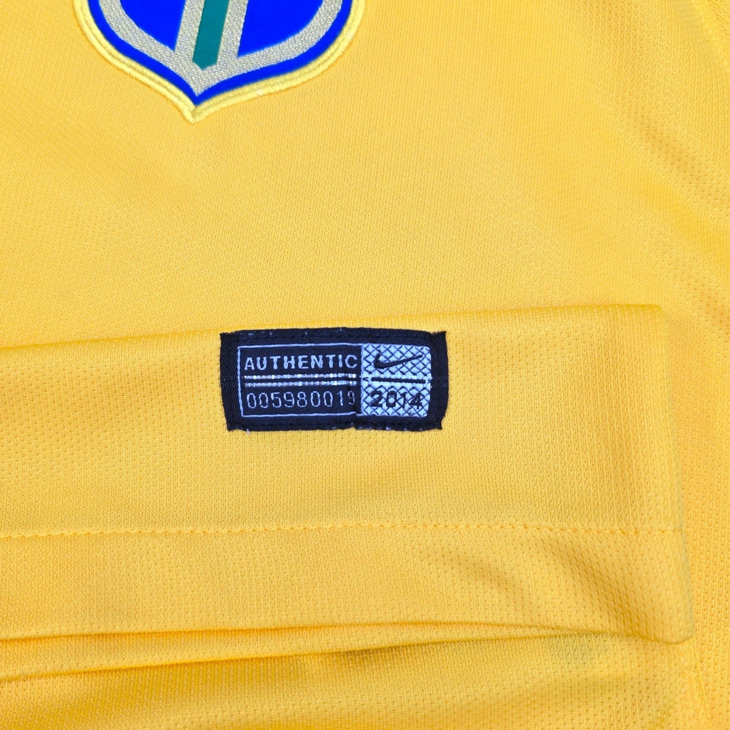 2014/15 Brazil Home Football Shirt (L) Nike #10 Neymar Jr