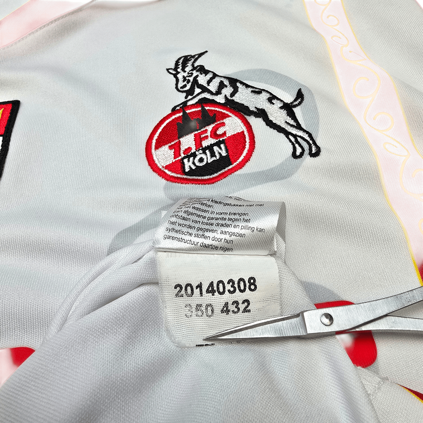 2014/15 FC Köln Home Football Shirt (XL) Erima (Carnival)