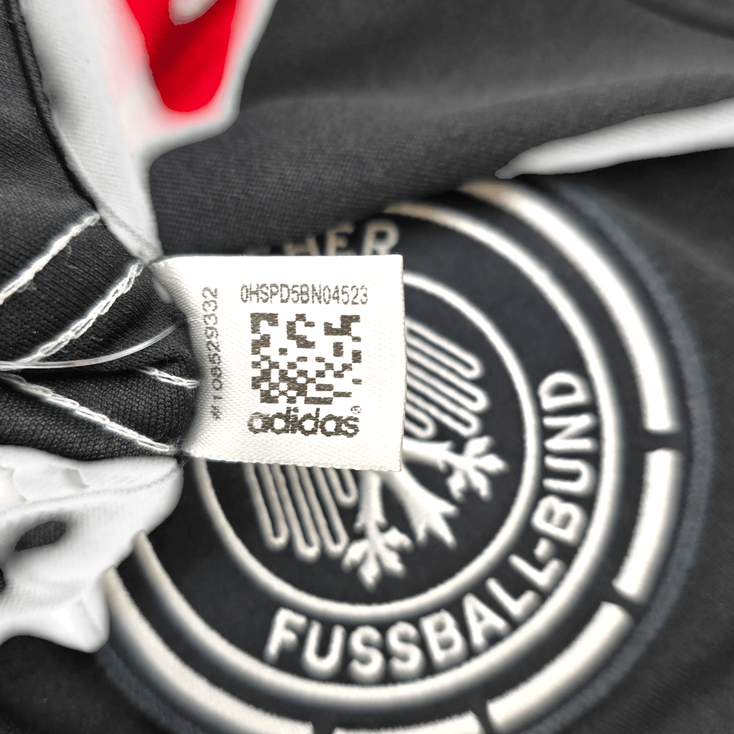 2014/15 Germany Away Football Shirt (M) Adidas #13 Muller