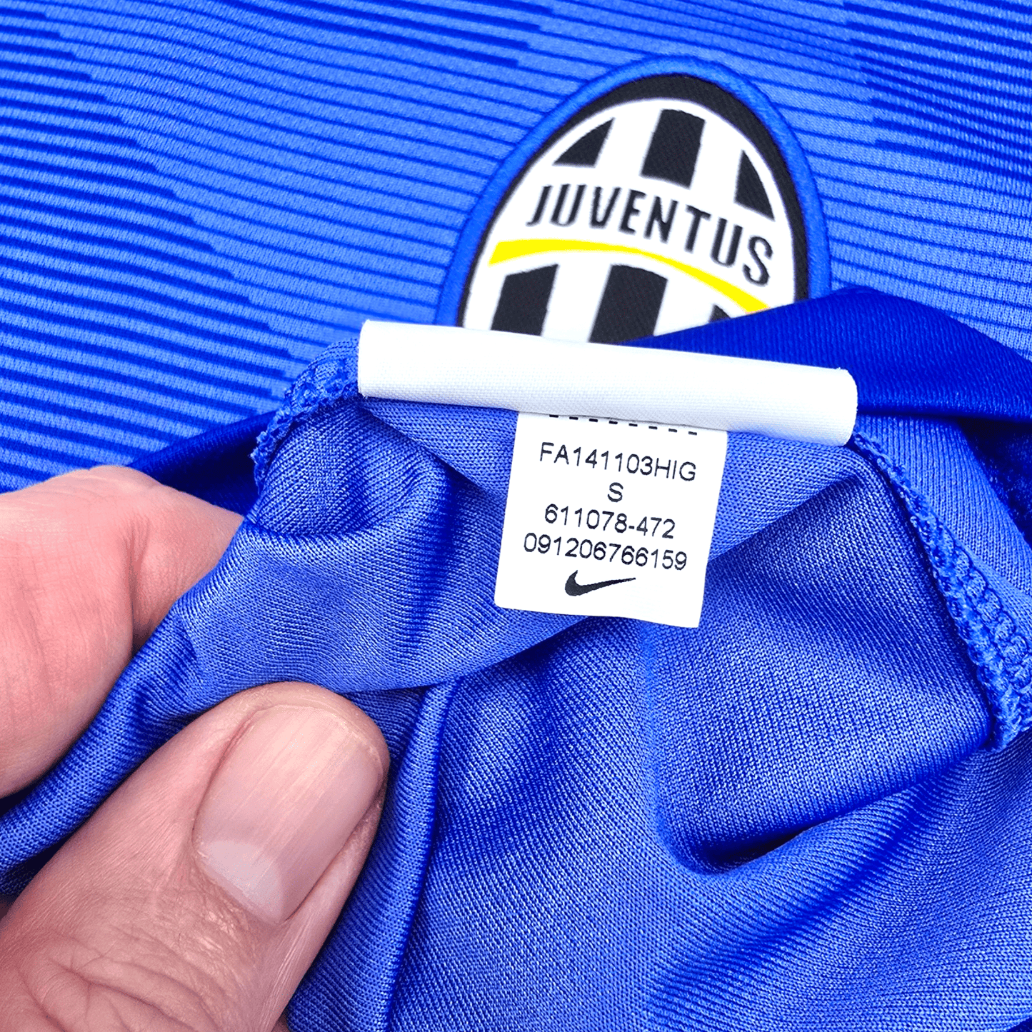 2014/15 Juventus Away Football Shirt (S) Nike #21 Pirlo