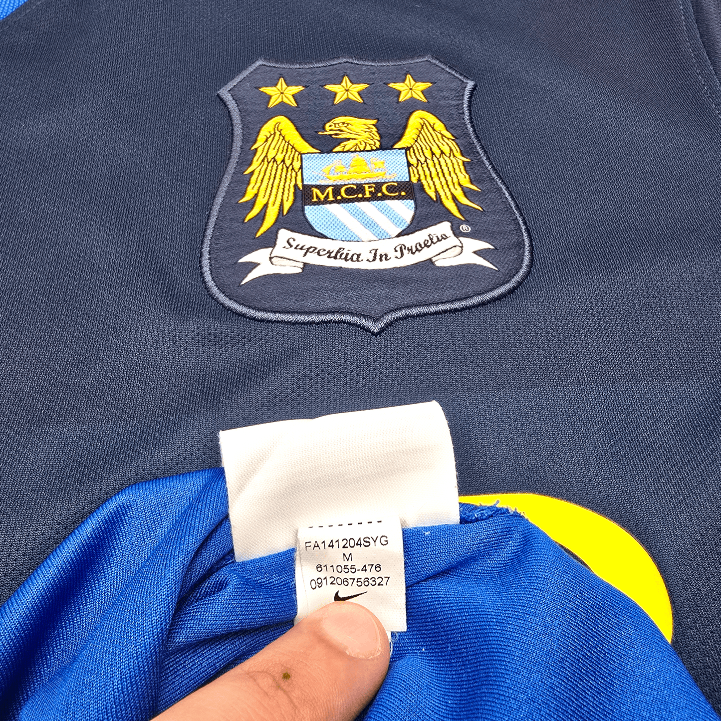 2014/15 Manchester City Away Football Shirt (M) Nike #16 Kun Aguero