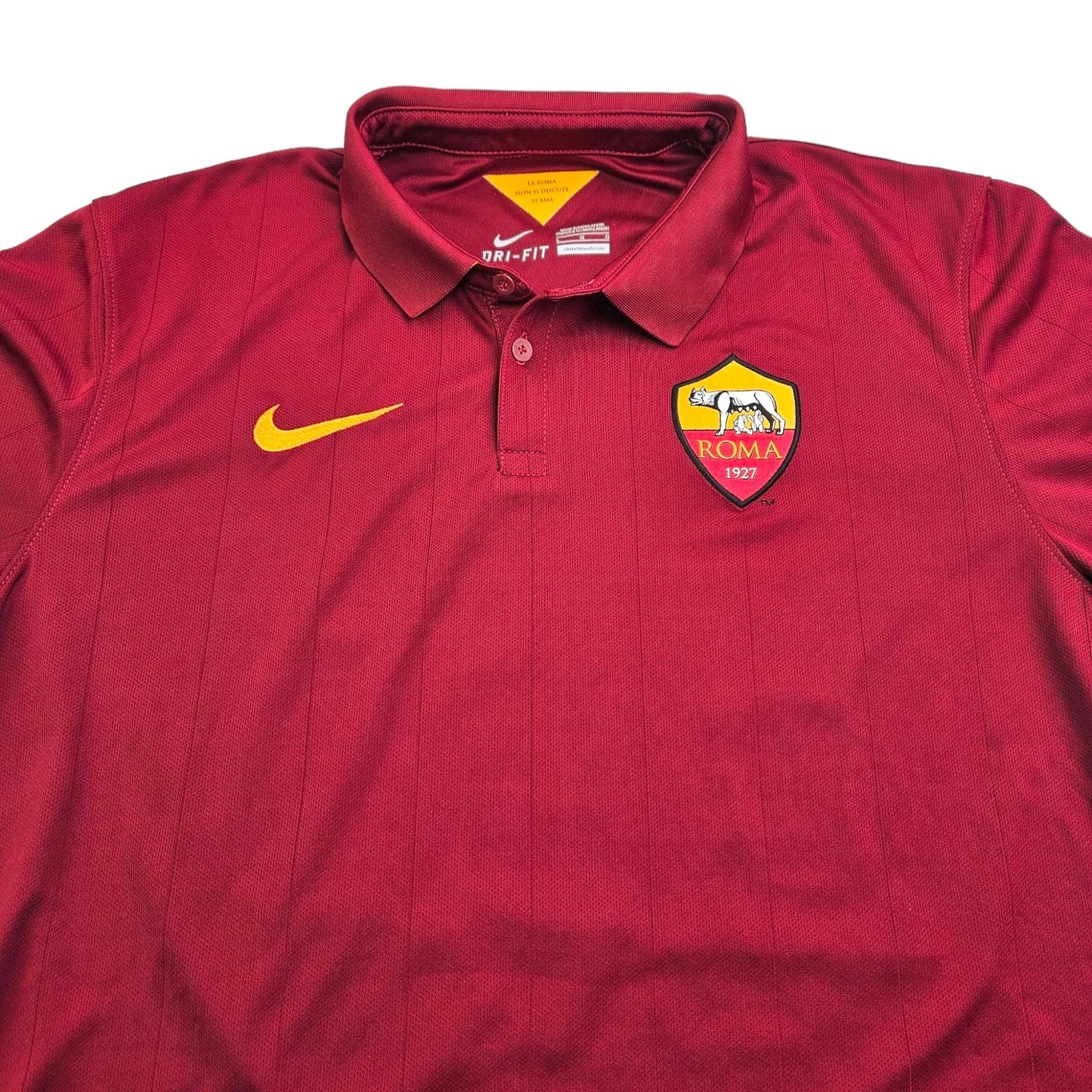 2014/15 Roma Home Football Shirt (L) Nike #10 Totti