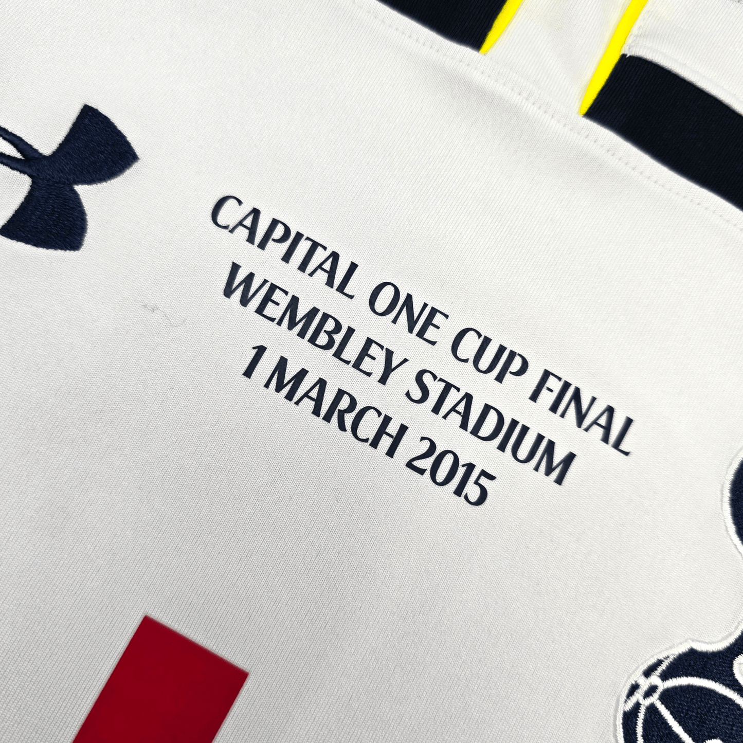 2014/15 Tottenham Hotspur Home Football Shirt (S) Under Armour #18 Kane