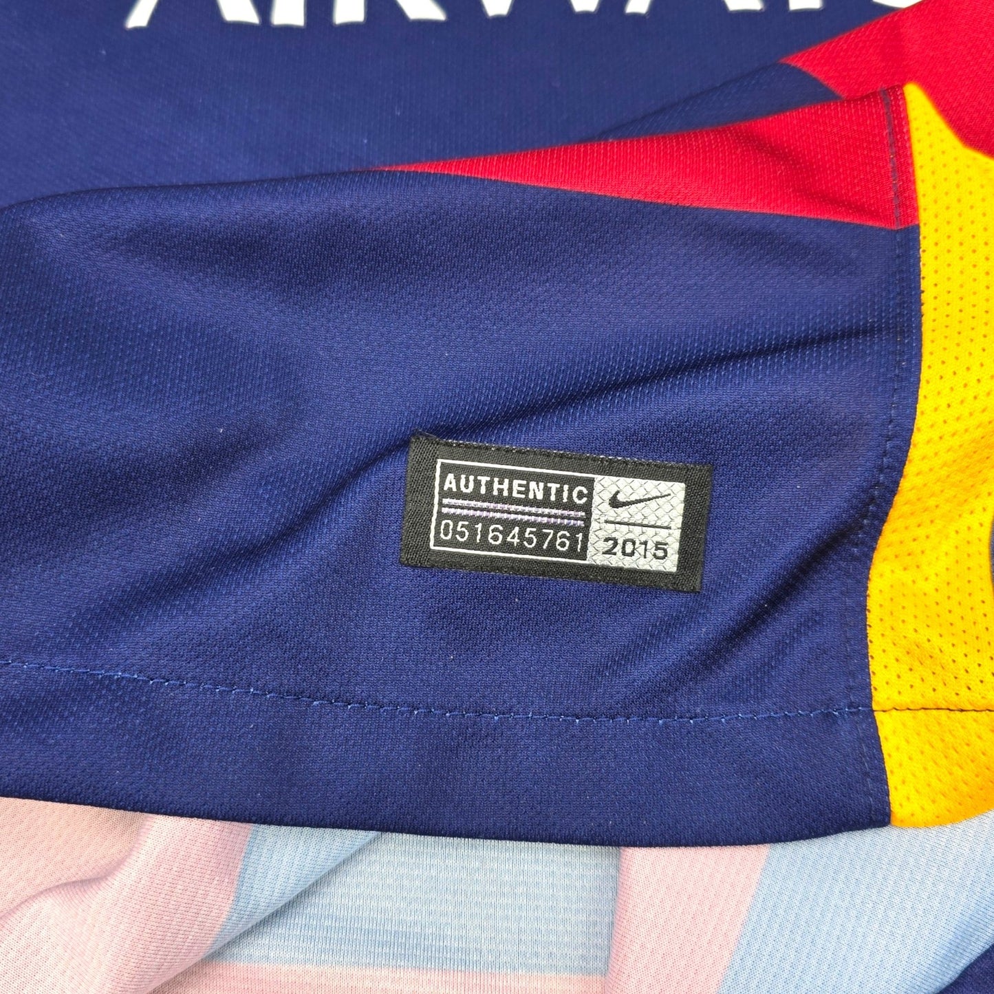 2015/16 Barcelona Home Football Shirt (M) Nike #11 Neymar Jr