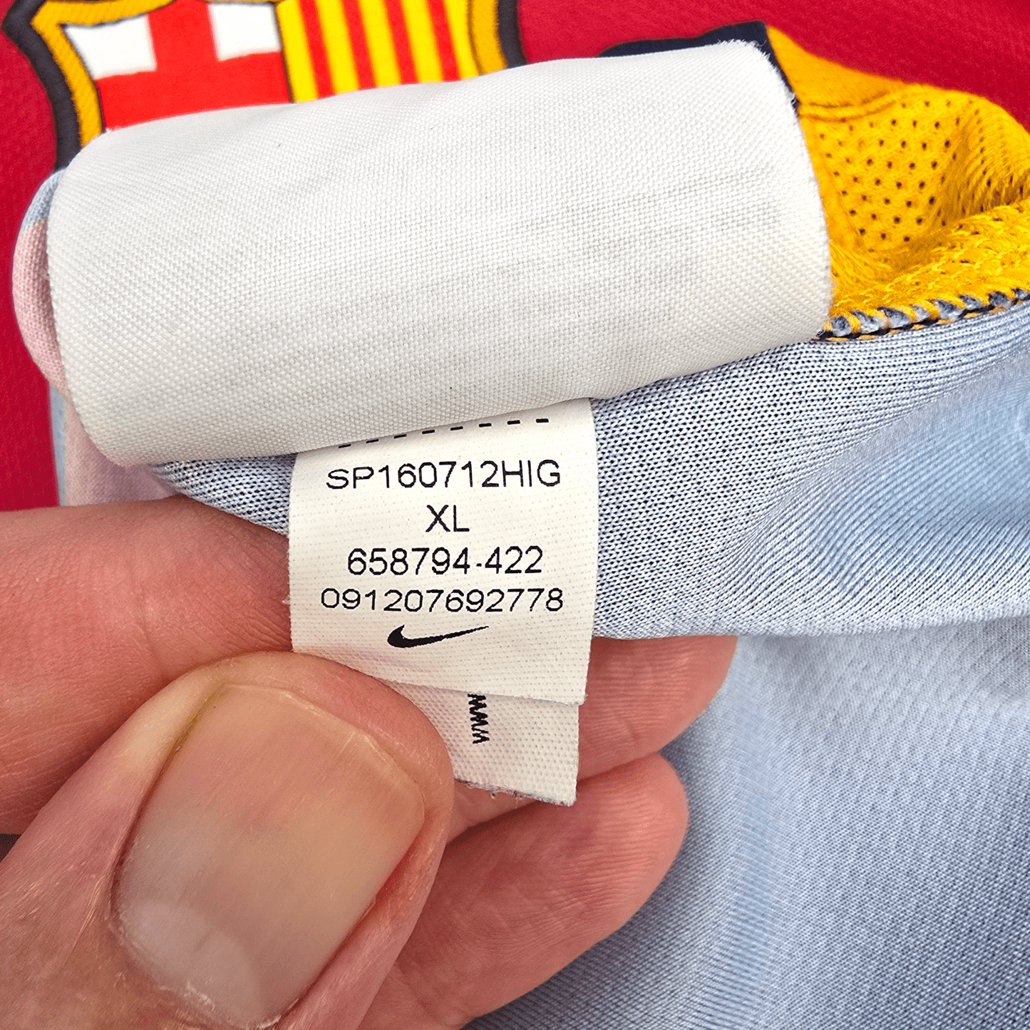 2015/16 Barcelona Home Football Shirt (XL) Nike #8 A.Iniesta