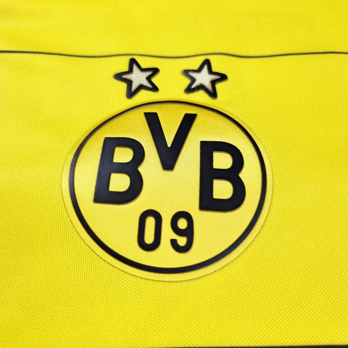 2015/16 Dortmund Home Football Shirt (L) Puma #17 Aubameyang