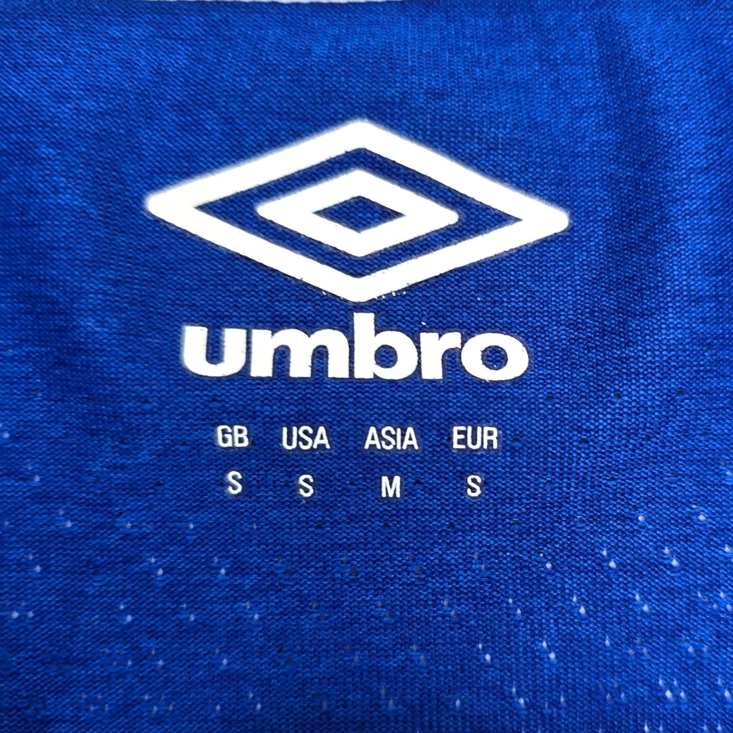 2015/16 Everton Home Football Shirt (S) Umbro #5 Stones