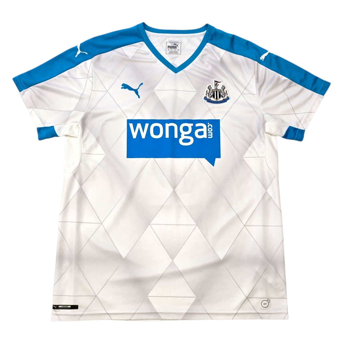 2015/16 Newcastle United Away Football Shirt (L) Puma #9 Cisse