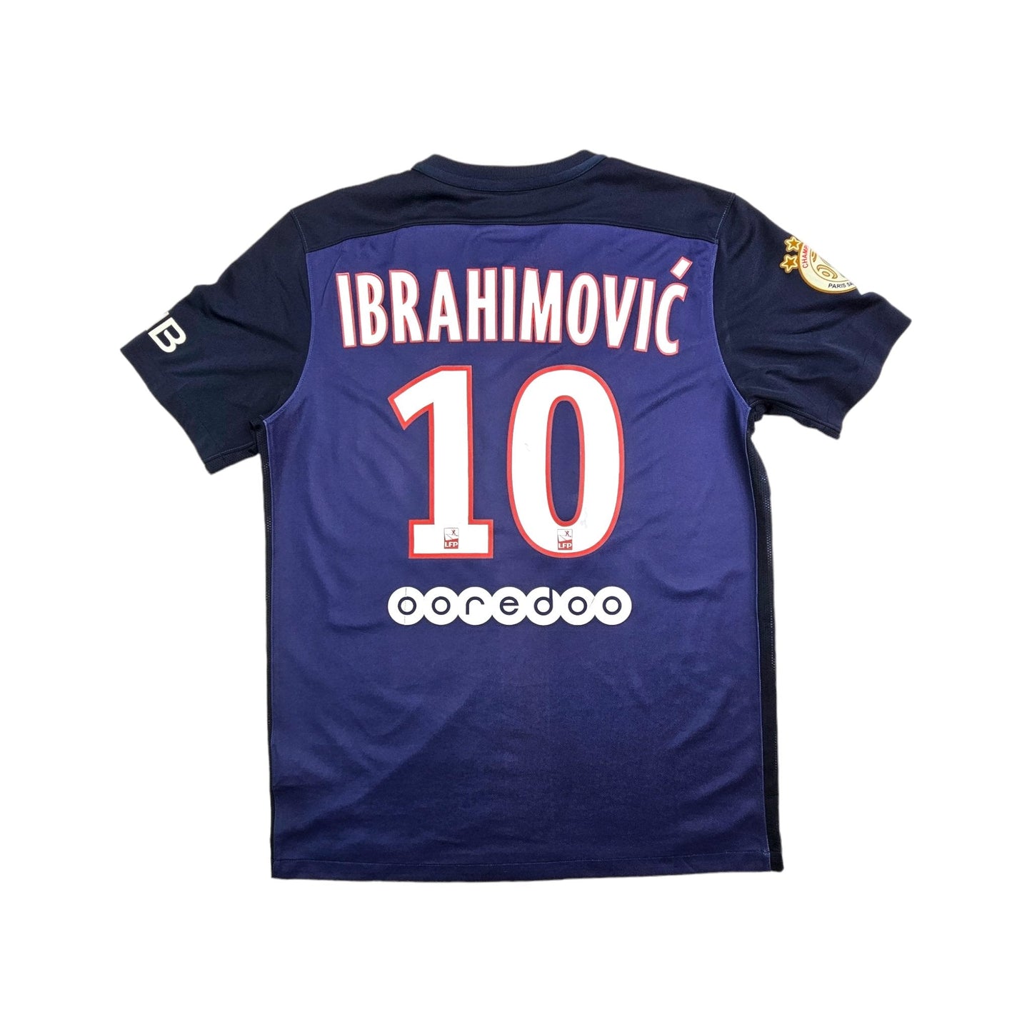 2015/16 PSG Home Football Shirt (M) Nike #10 Ibrahimovic
