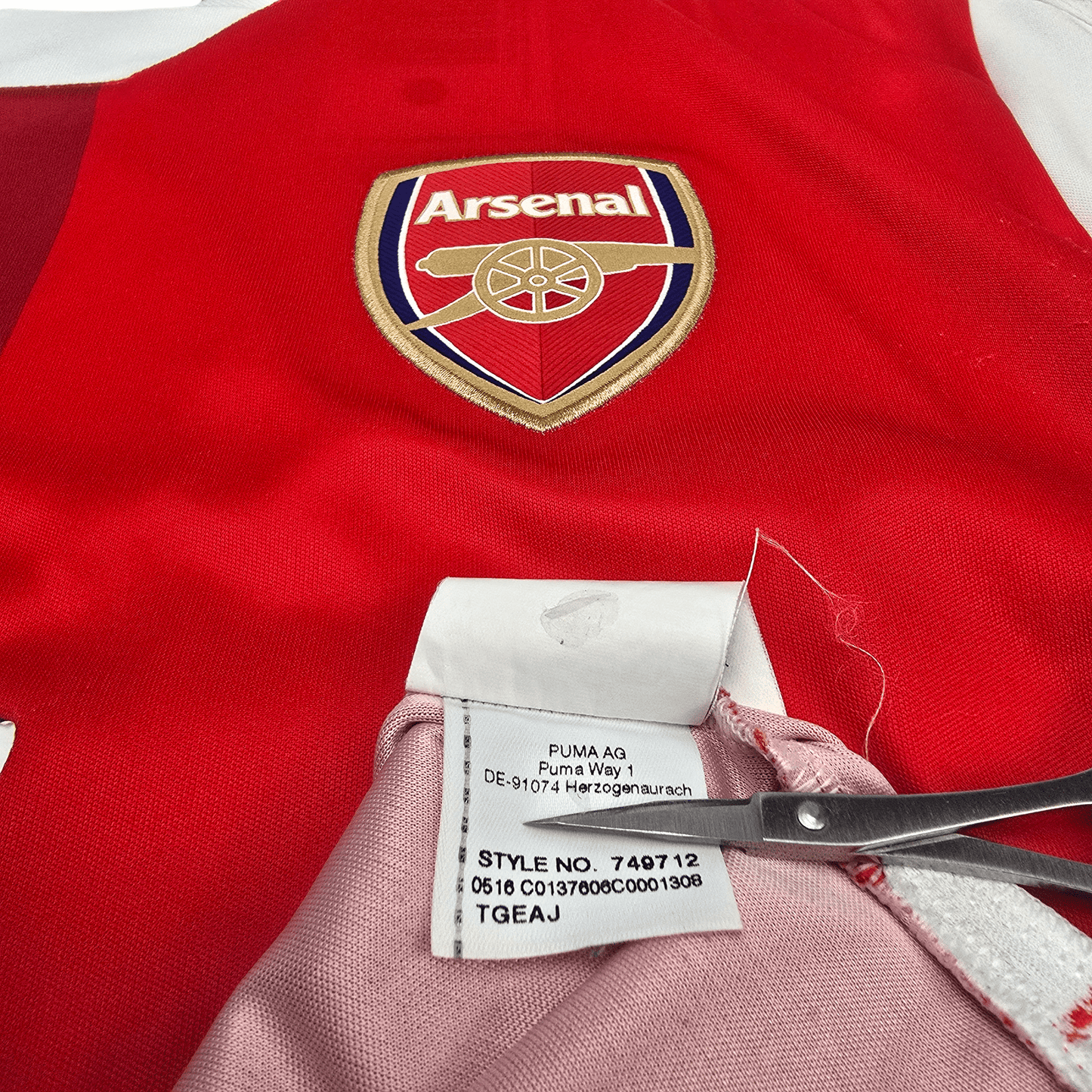 2016/17 Arsenal Home Football Shirt (XL) Puma #8 Ramsey