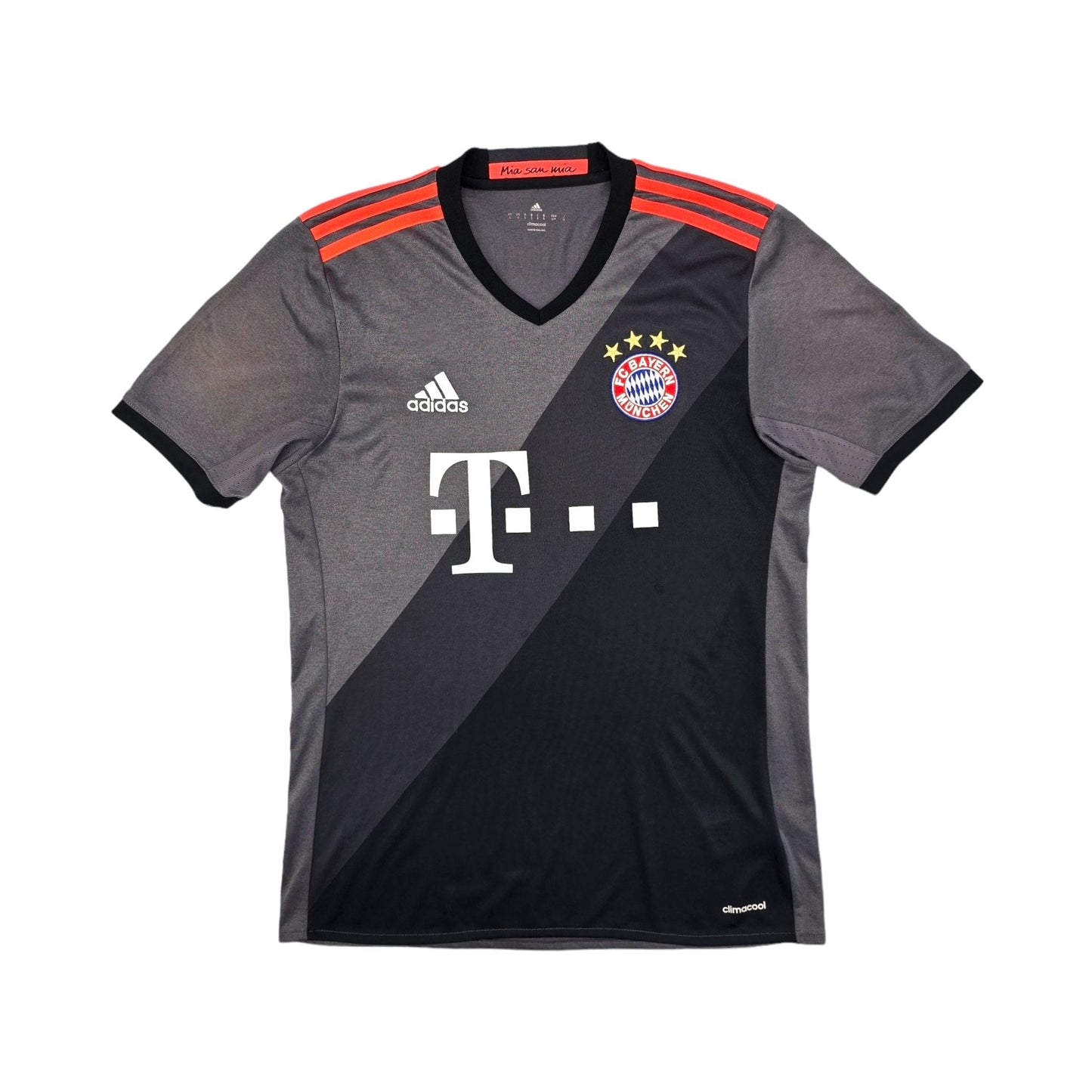 2016/17 Bayern Munich Away Football Shirt (S) Adidas