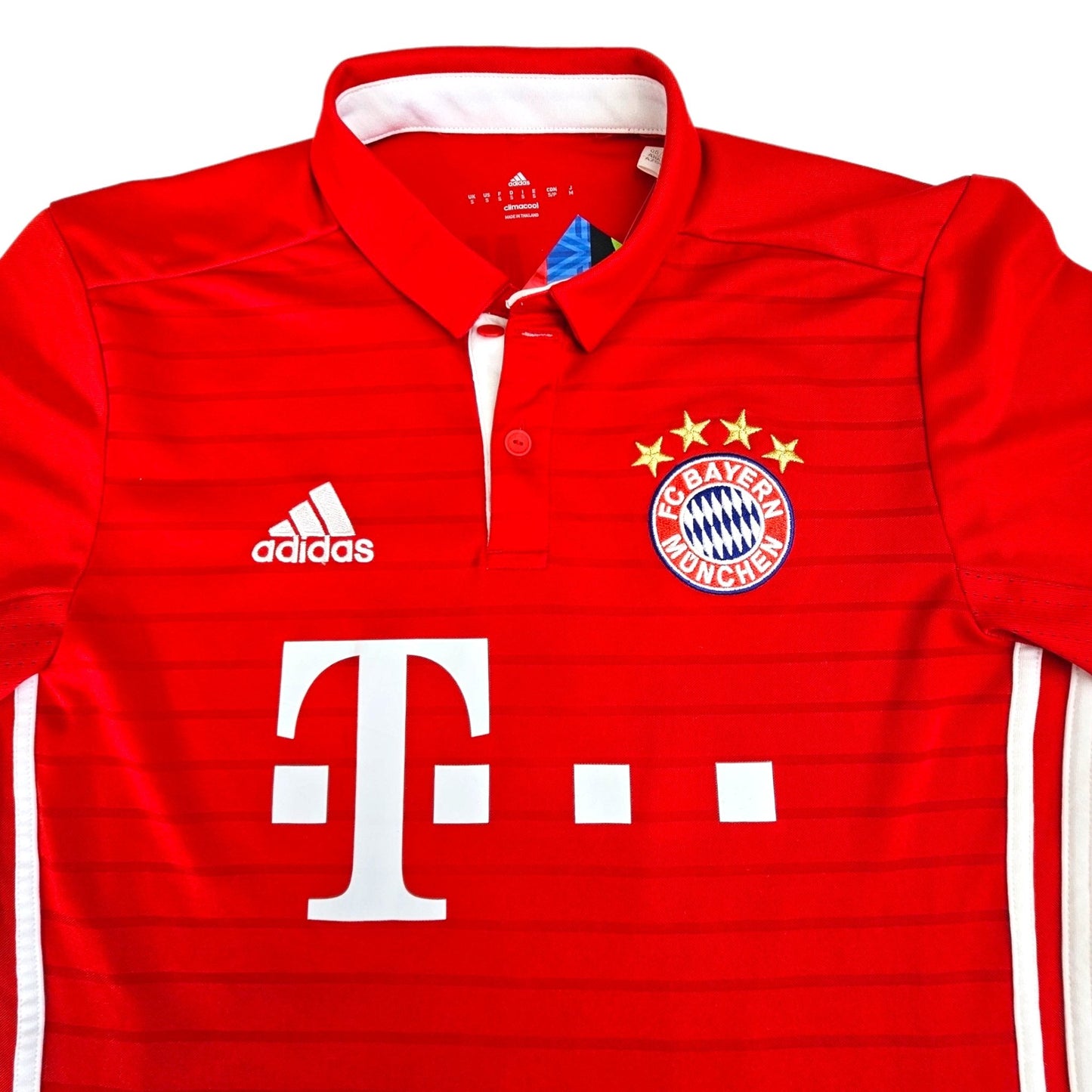 2016/17 Bayern Munich Home Football Shirt (S) Adidas # 9 Lewandowski