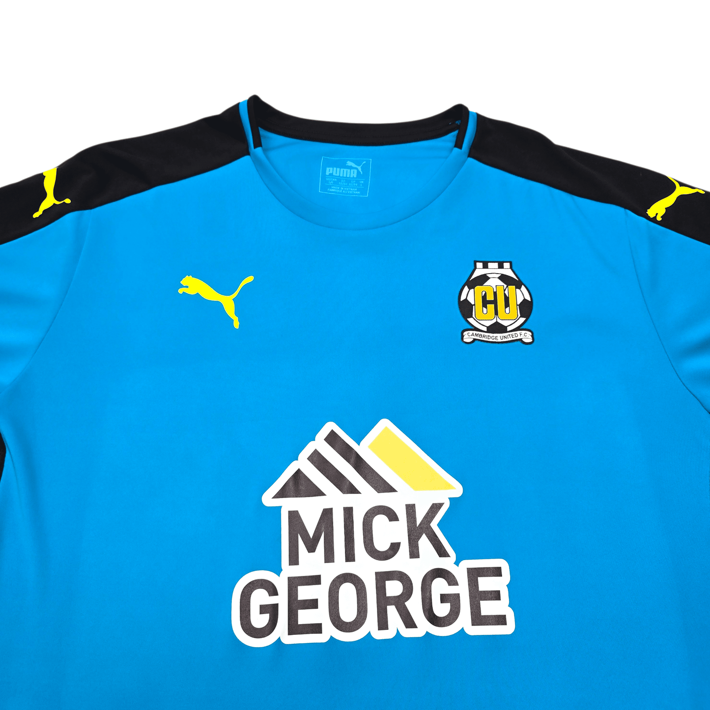 2016/17 Cambridge United Goalkeeper Football Shirt (L) Puma