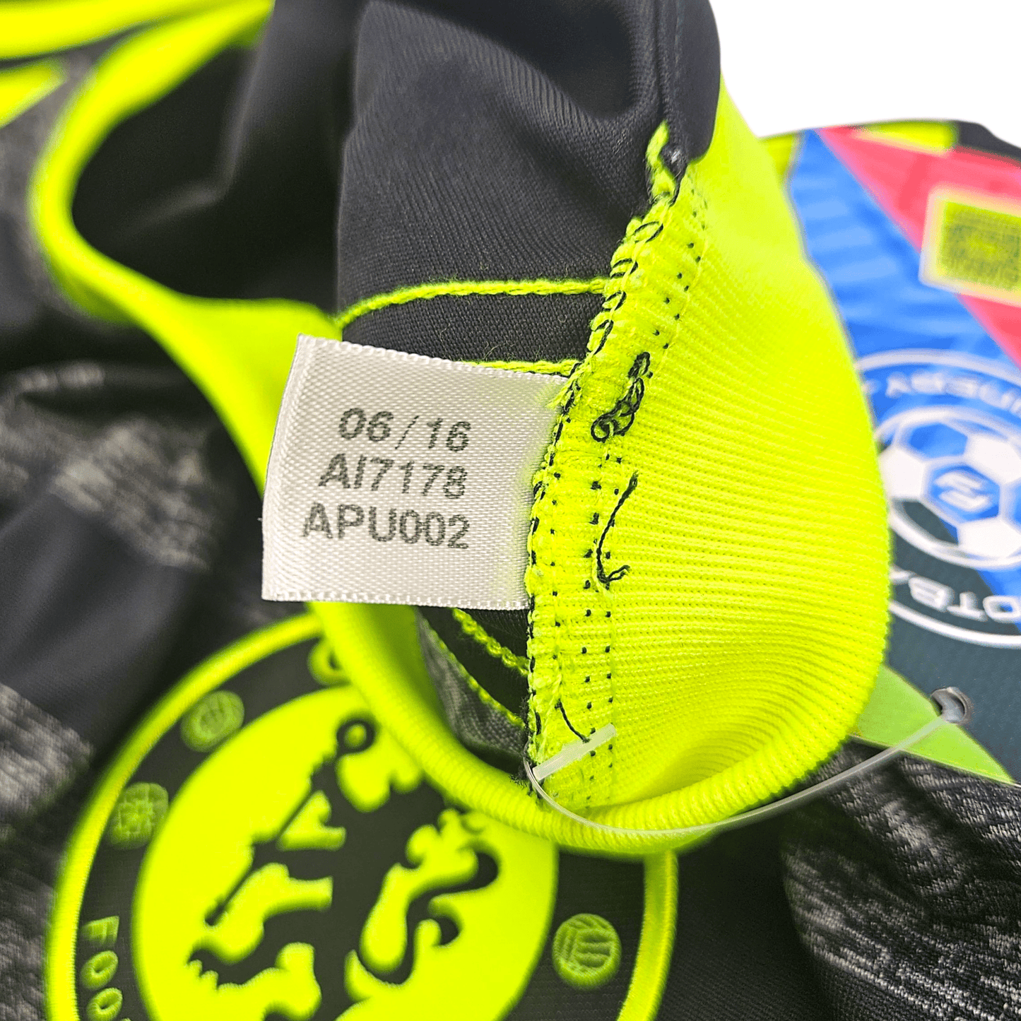 2016/17 Chelsea Away Football Shirt (M) Adidas #19 Diego Costa
