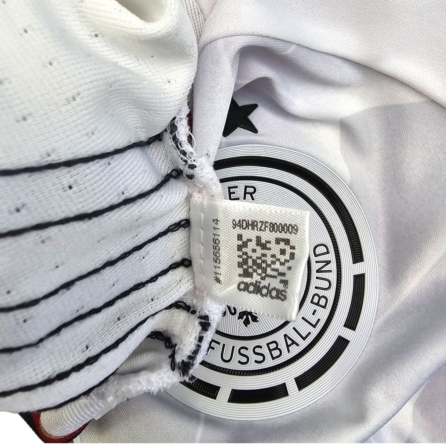 2016/17 Germany Home Football Shirt (S) Adidas (Player Version/Adizero)