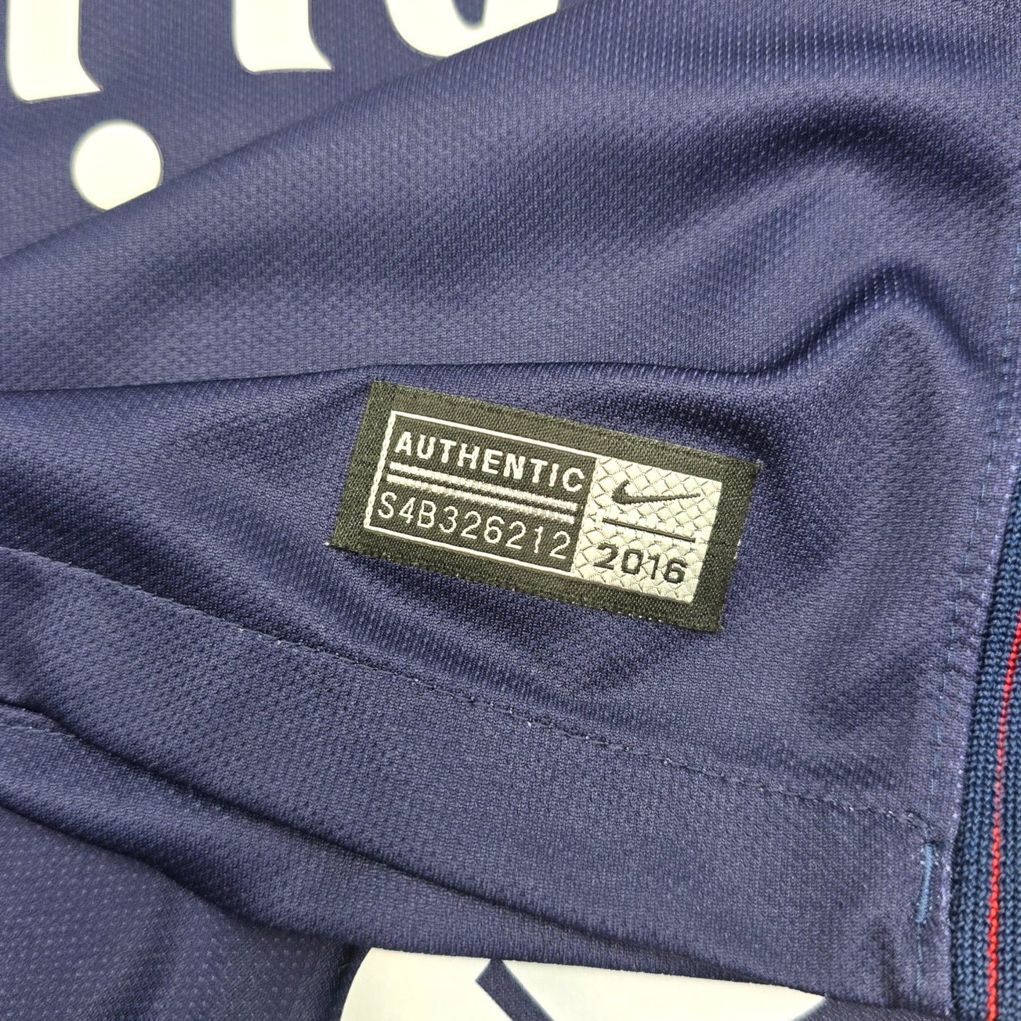 2016/17 PSG Home Football Shirt (S) Nike #2 T.Silva