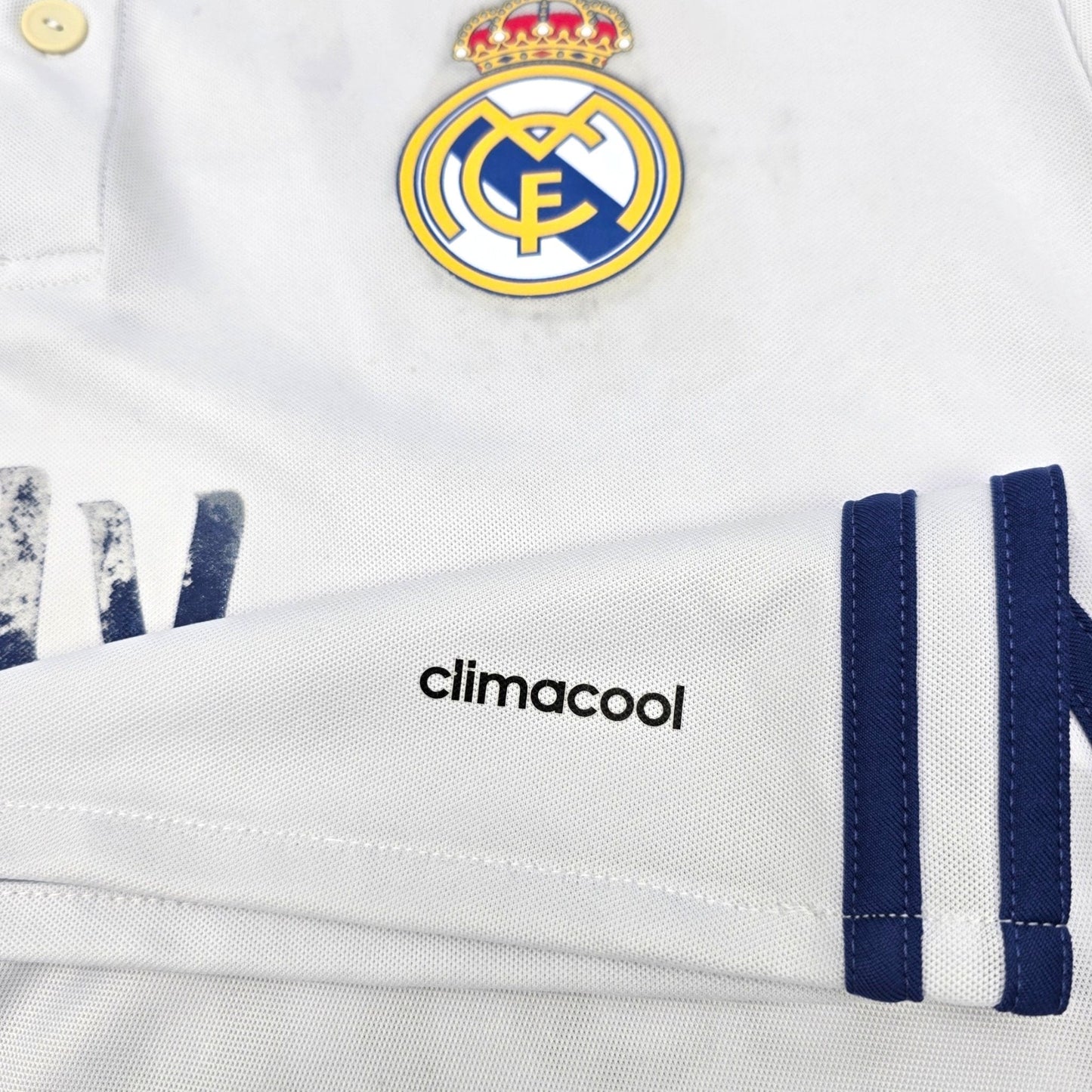 2016/17 Real Madrid Home Football Shirt (L) Adidas #7 Ronaldo