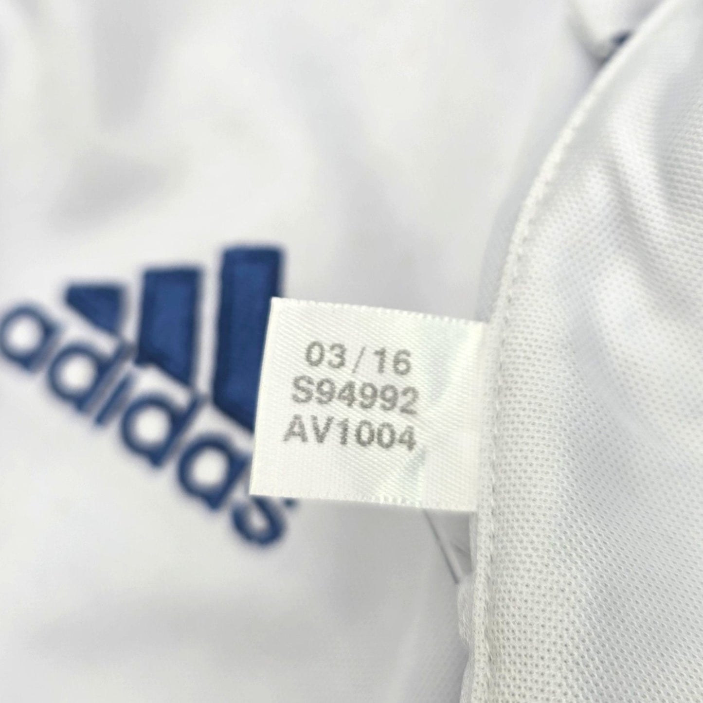 2016/17 Real Madrid Home Football Shirt (L) Adidas #7 Ronaldo