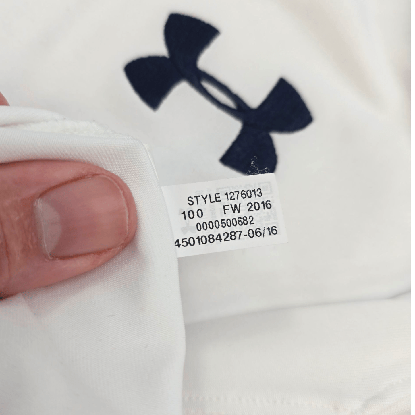 2016/17 Tottenham Hotspur Home Football Shirt (L) Under Armour #10 Kane