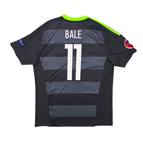 2016/17 Wales Away Football Shirt (L) Adidas #11 Bale