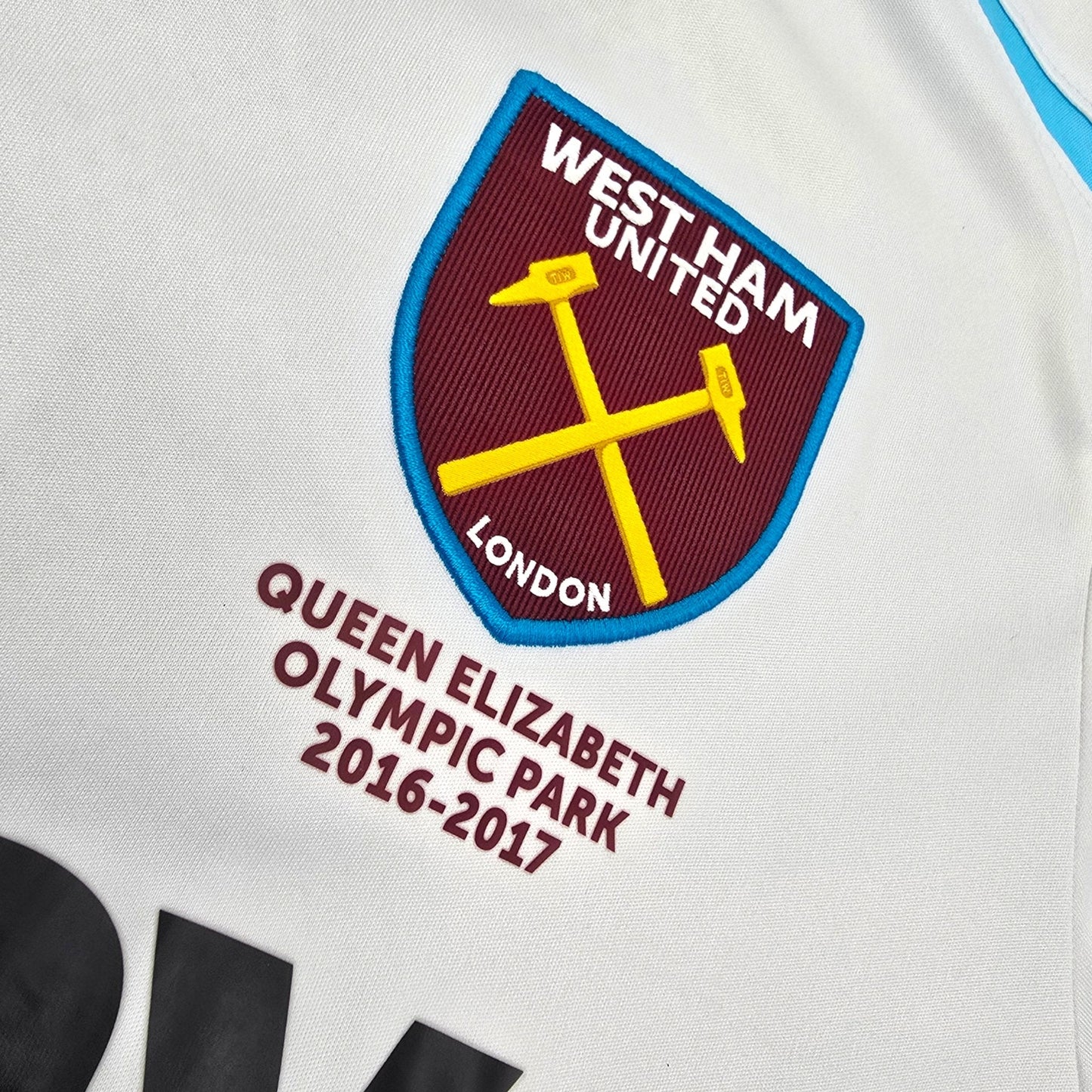 2016/17 West Ham United Away Football Shirt (XL) Umbro #16 Noble