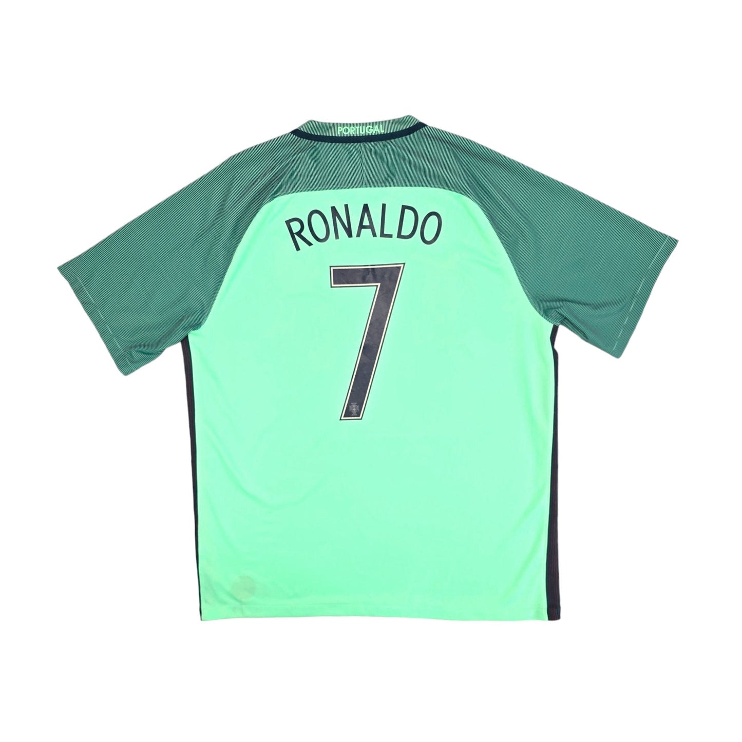 2016/18 Portugal Away Football Shirt (XL) Nike #7 Ronaldo