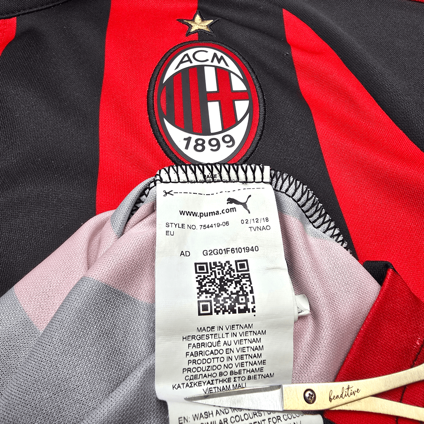 2018/19 AC Milan Home Football Shirt (S) Puma