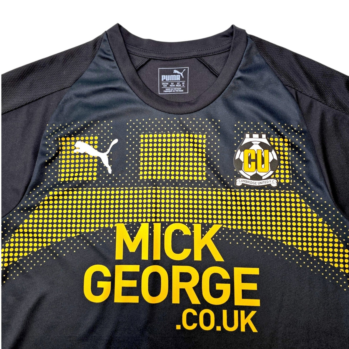 2018/19 Cambridge United Away Football Shirt (M) Puma