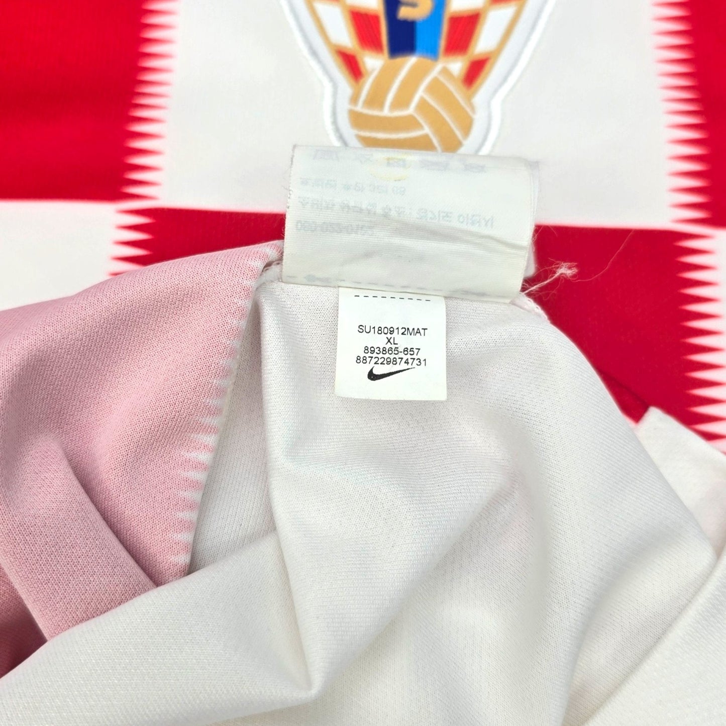 2018/19 Croatia Home Football Shirt (XL) Nike #10 Modric