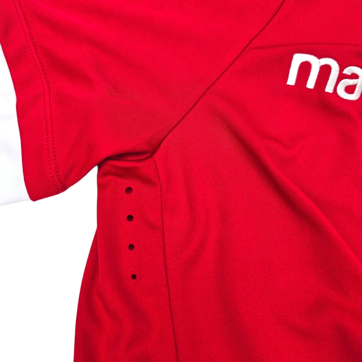 2018/19 Liechtenstein Away Football Shirt (S) Macron