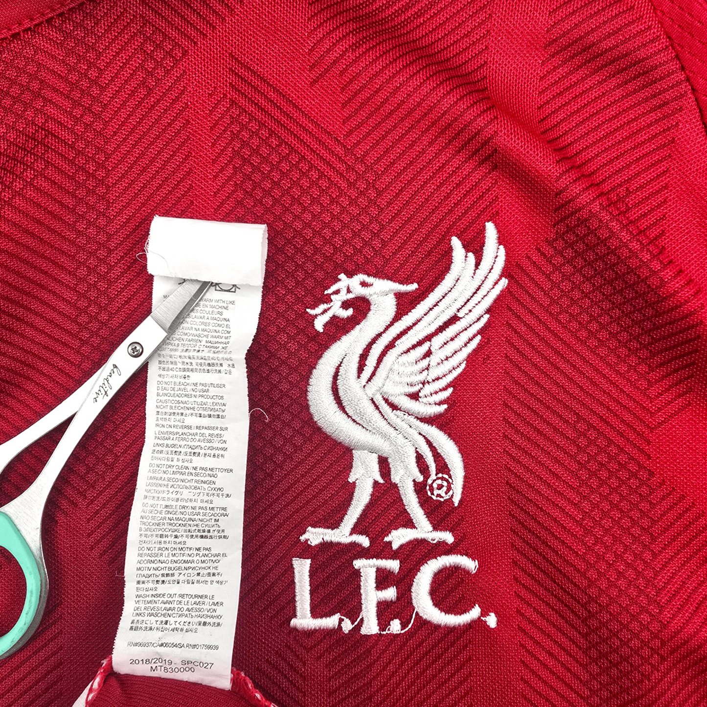 2018/19 Liverpool Home Football Shirt (M) New Balance #11 Salah