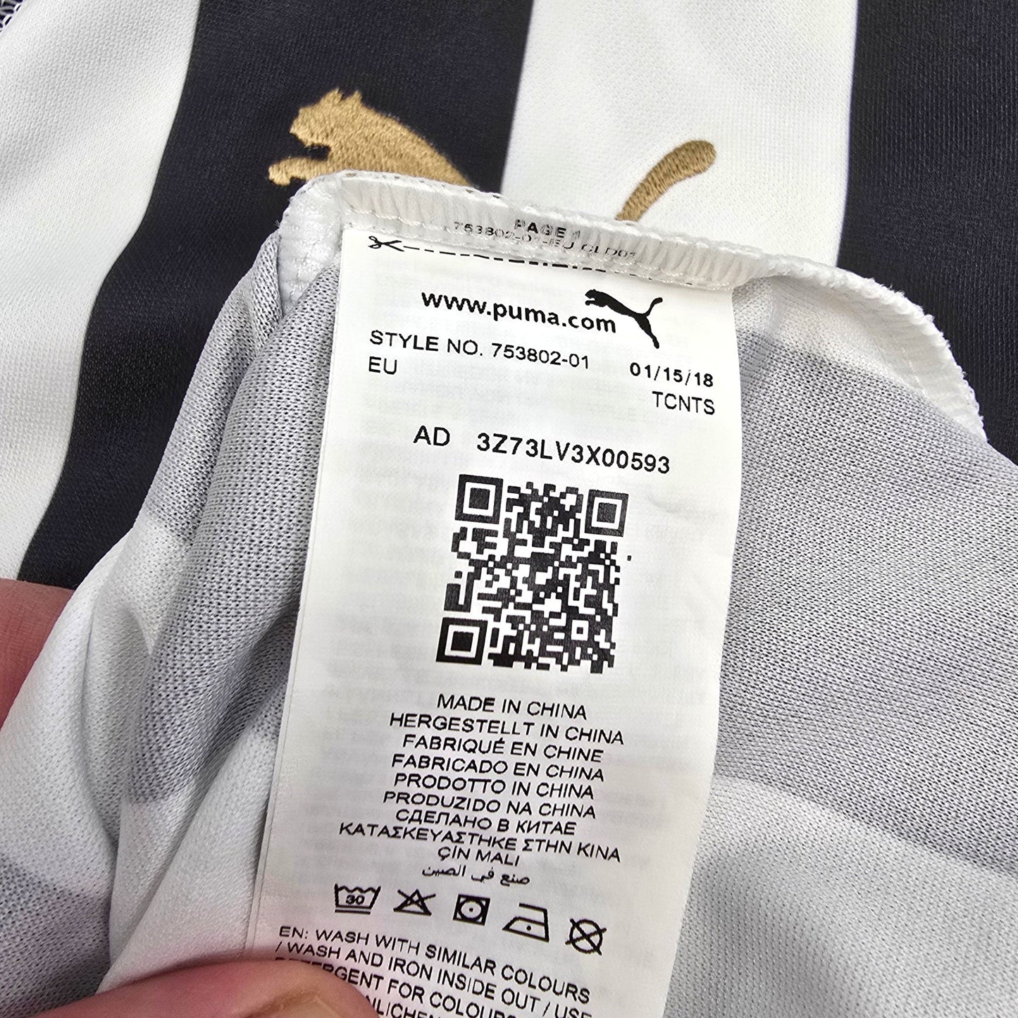2018/19 Newcastle United Home Football Shirt (M) Puma #24 Almiron