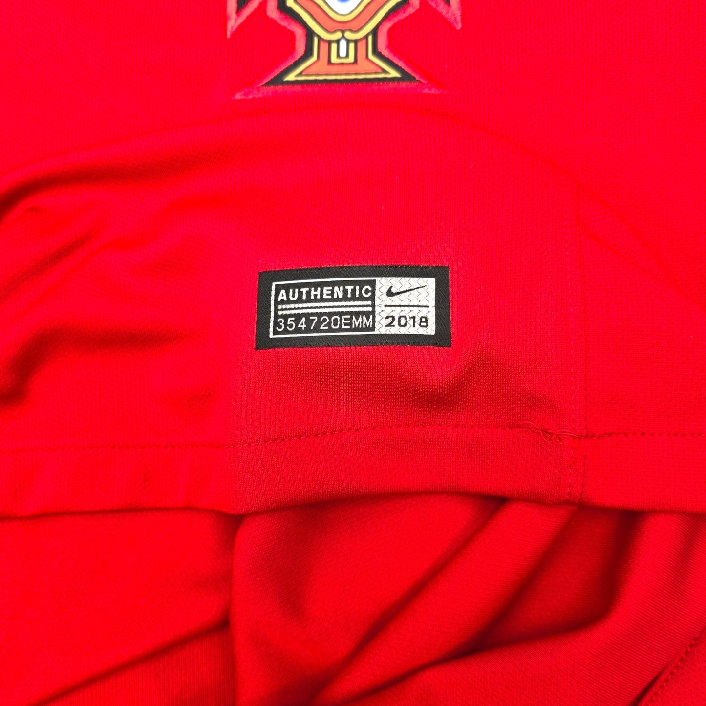 2018/19 Portugal Home Football Shirt (S) Nike #8 J.Moutinho