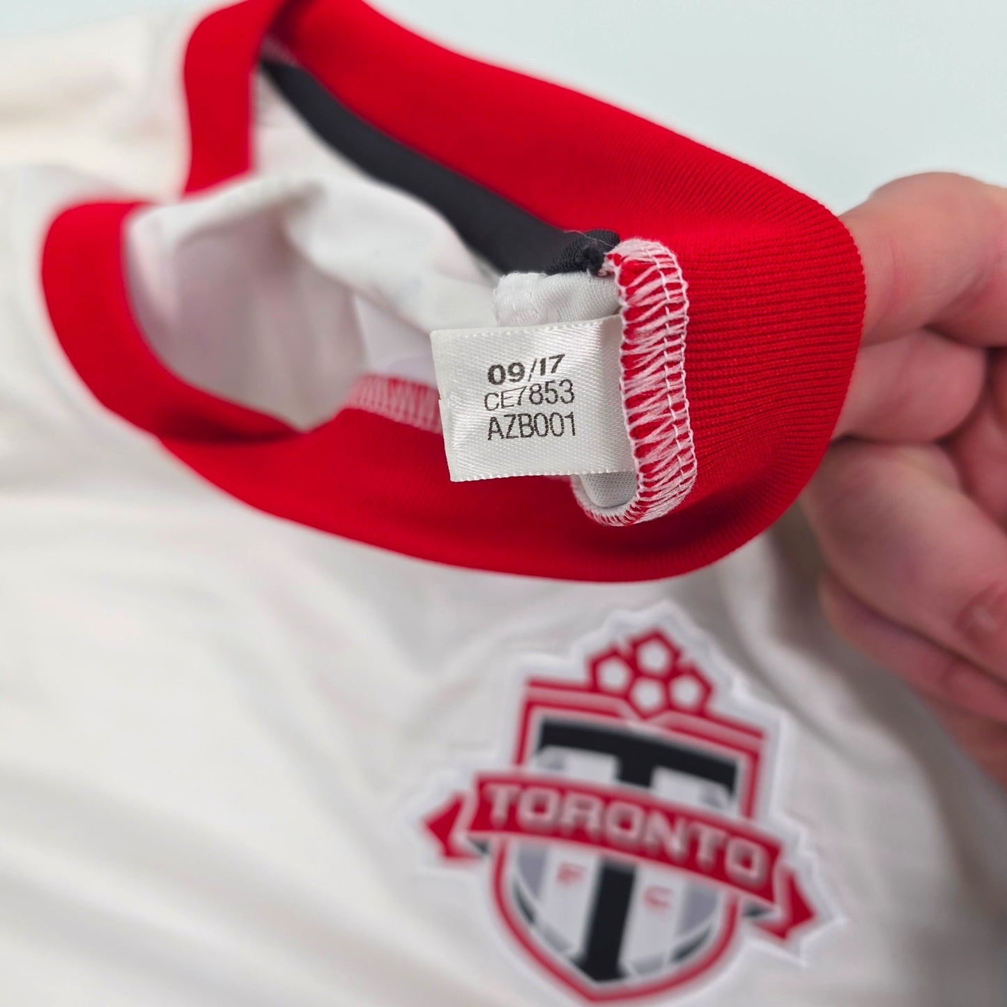 2018/19 Toronto FC Away Football Shirt (S) Adidas #10 Giovinco
