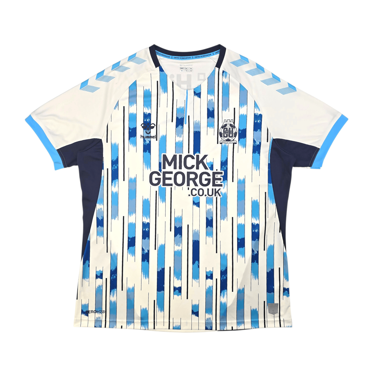 2019/20 Cambridge United Away Football Shirt (2XL) Hummel #5 Taylor