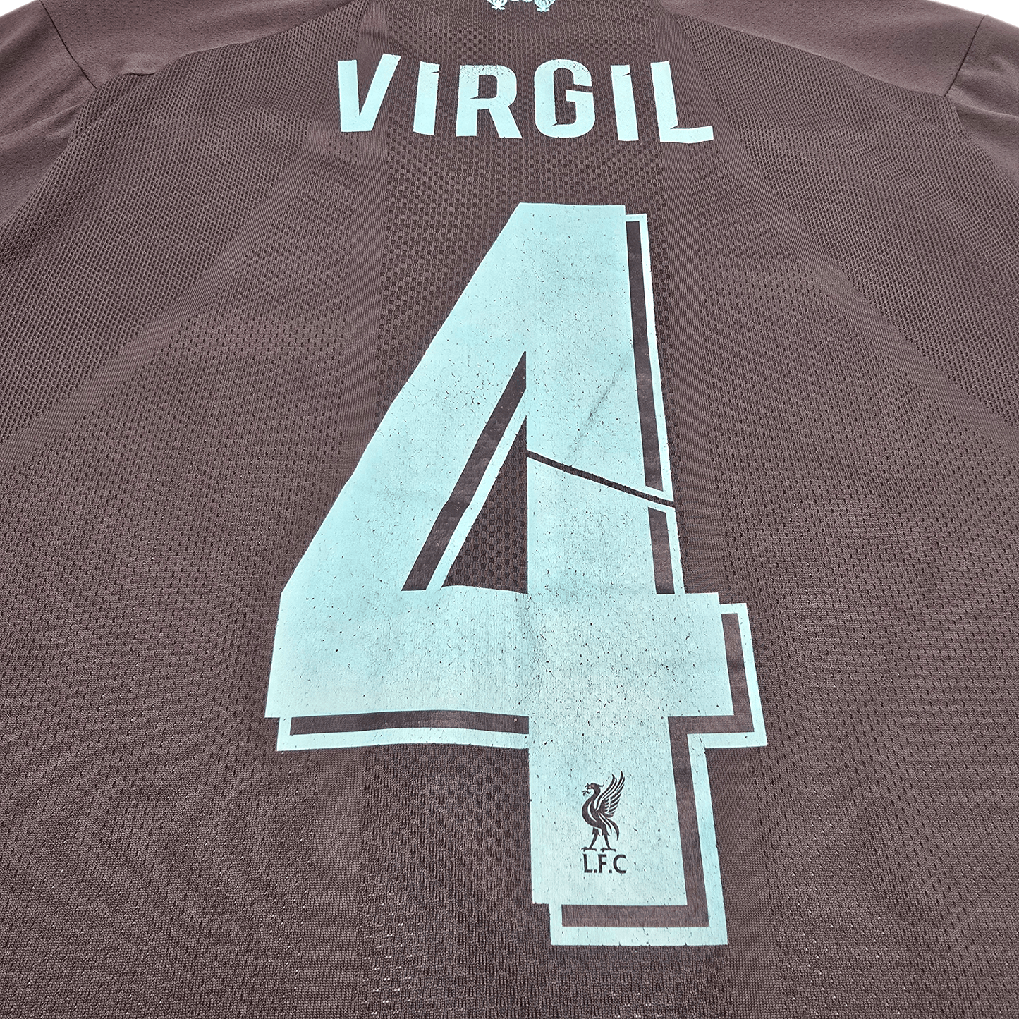 2019/20 Liverpool Third Football Shirt (M) New Balance #4 Virgil