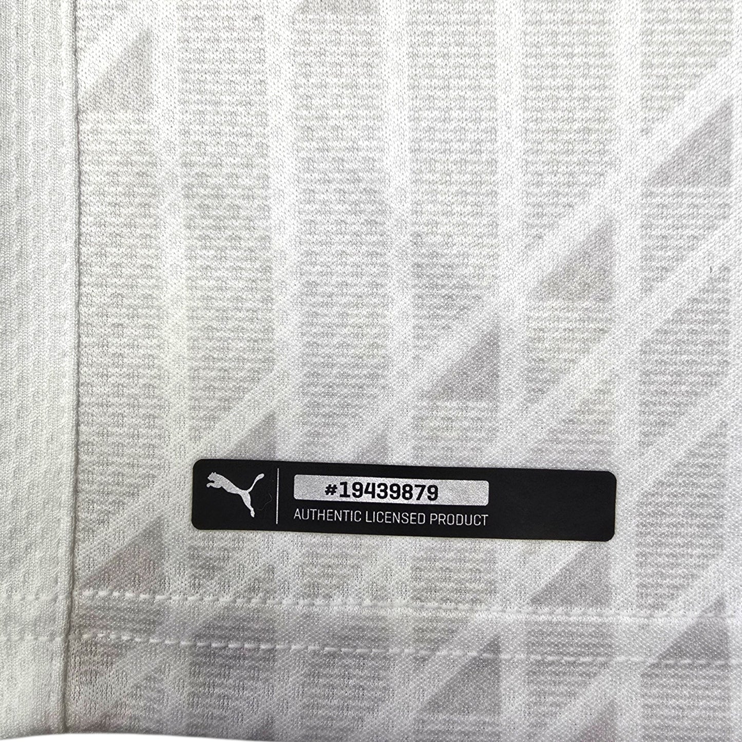 2020/21 Olympique Marseille Home Football Shirt (S) Puma #25 Nagatomo
