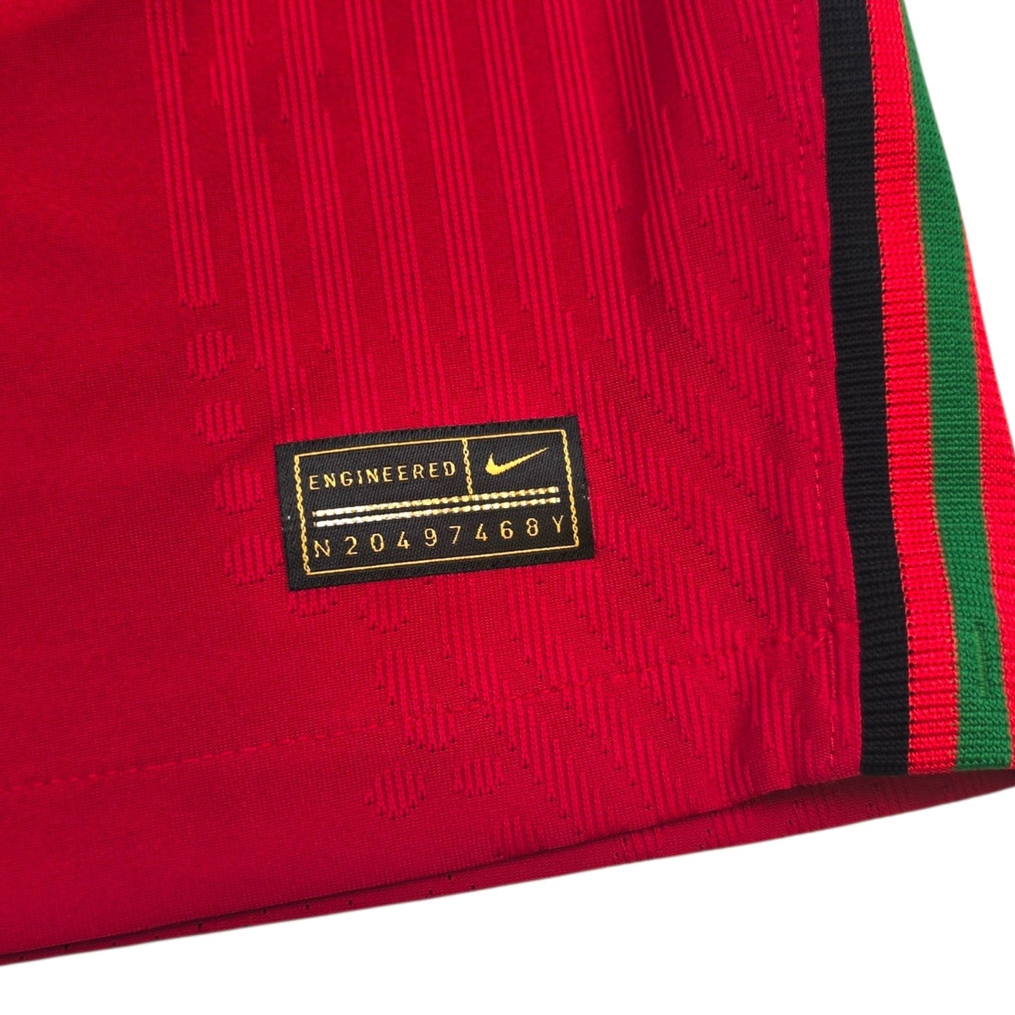 2020/21 Portugal Home Football Shirt (S) Nike (Player Version)
