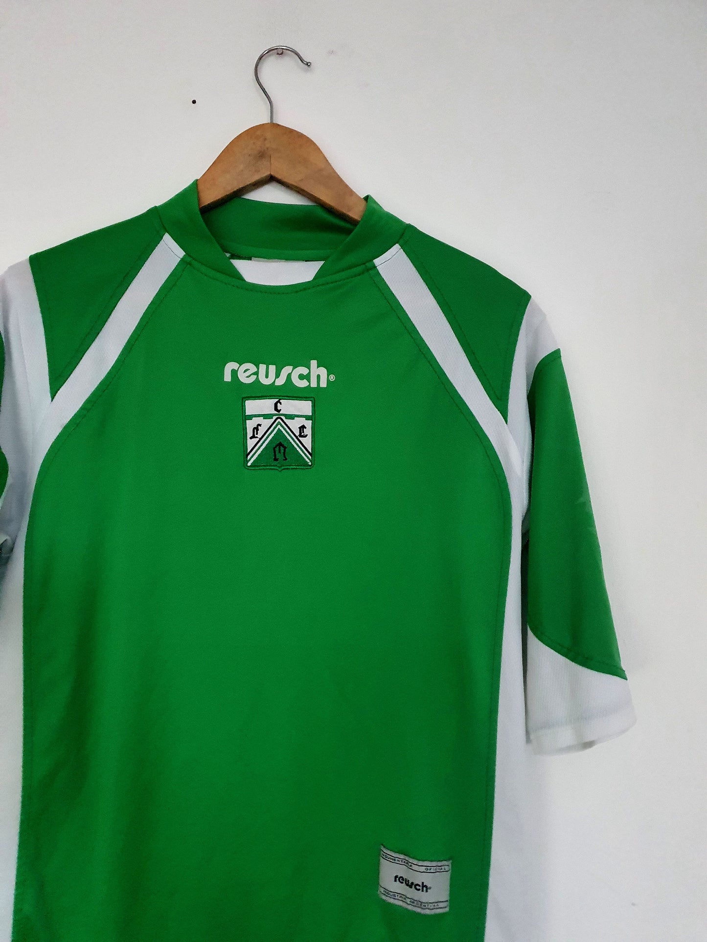 Reusch Ferro Carril Oeste (Argentina) 04/05 Home Shirt Medium
